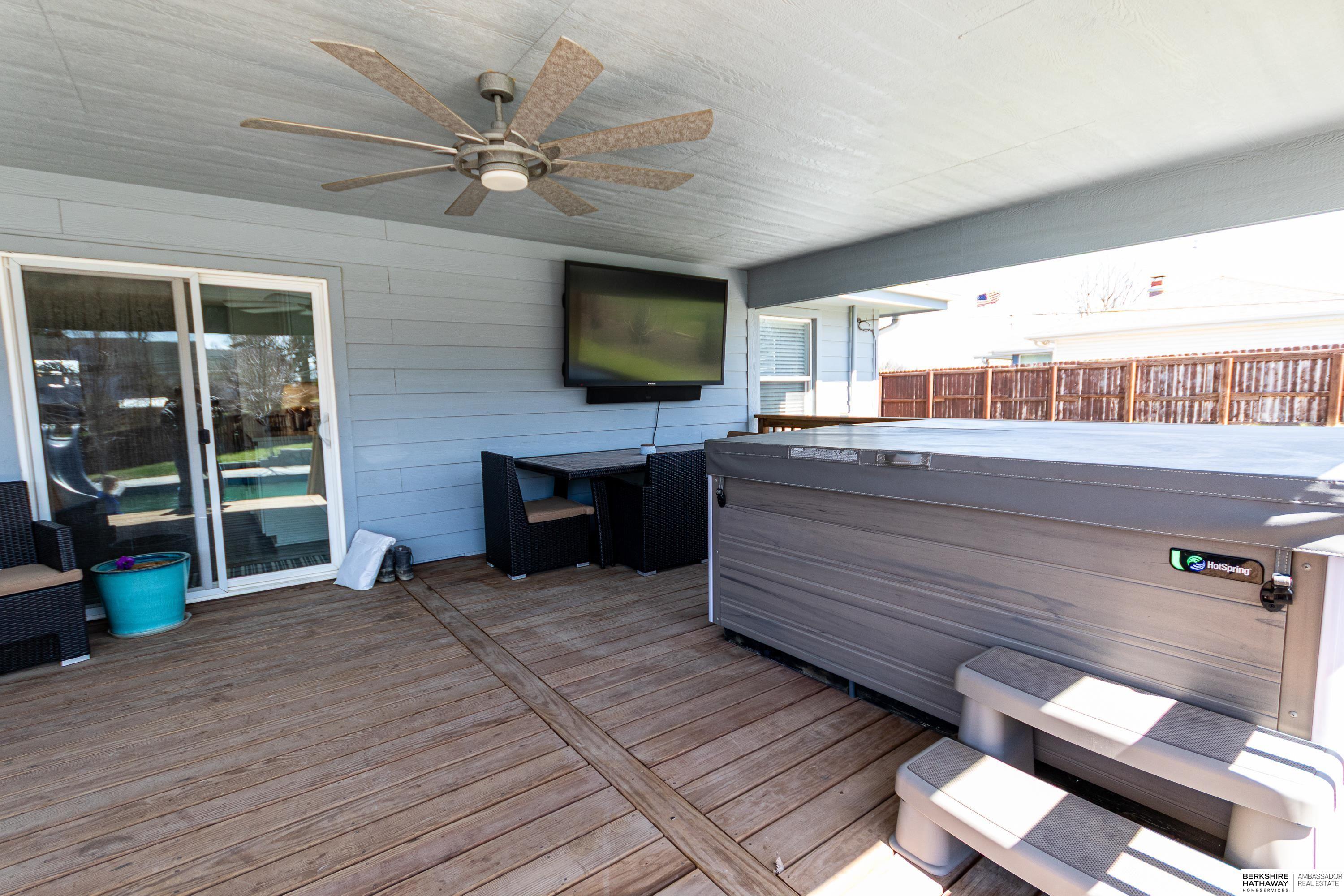 Omaha, Nebraska 68134, United States, 4 Bedrooms Bedrooms, ,2 BathroomsBathrooms,Residential,Active,104392