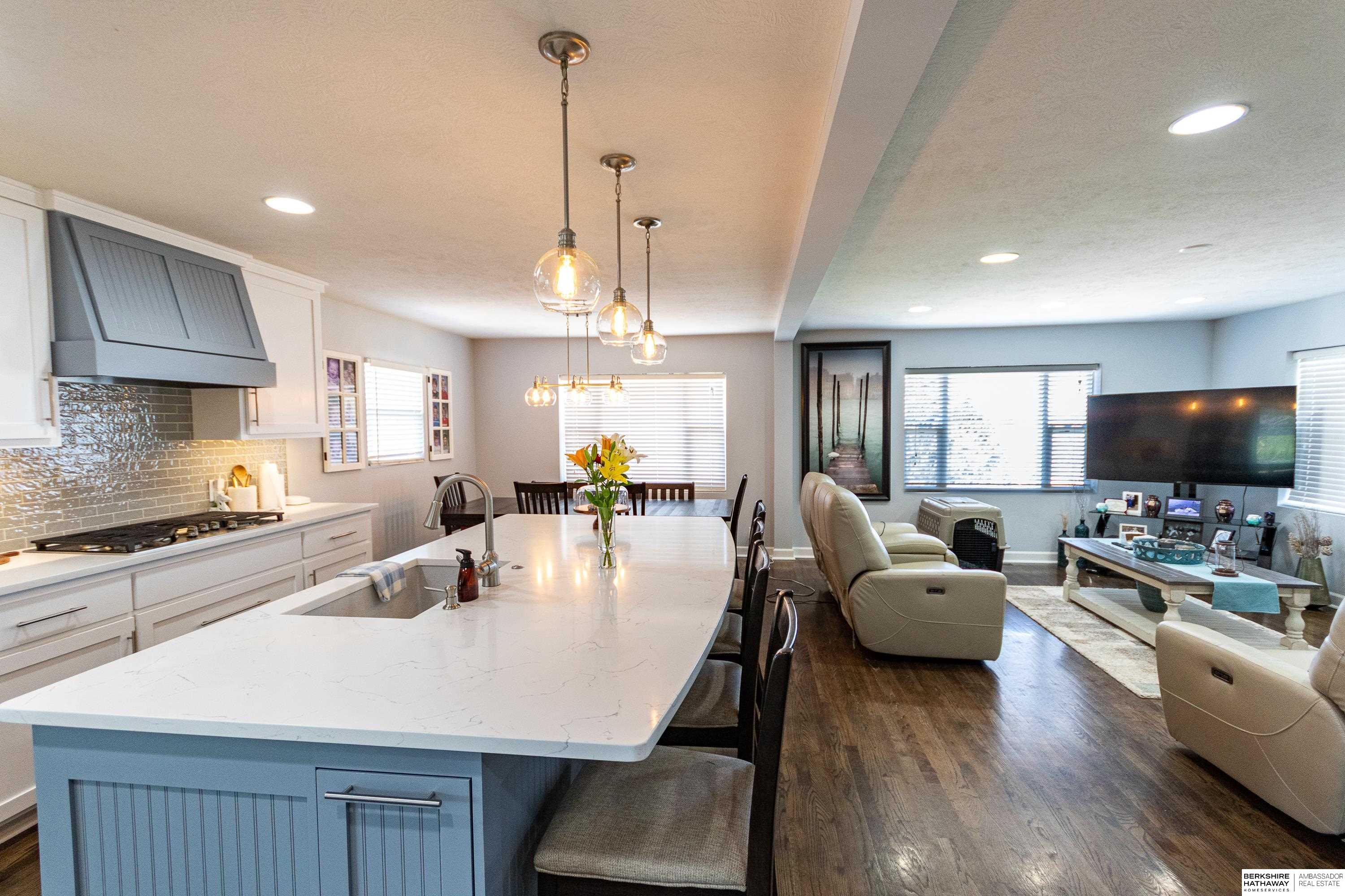 Omaha, Nebraska 68134, United States, 4 Bedrooms Bedrooms, ,2 BathroomsBathrooms,Residential,Active,104392