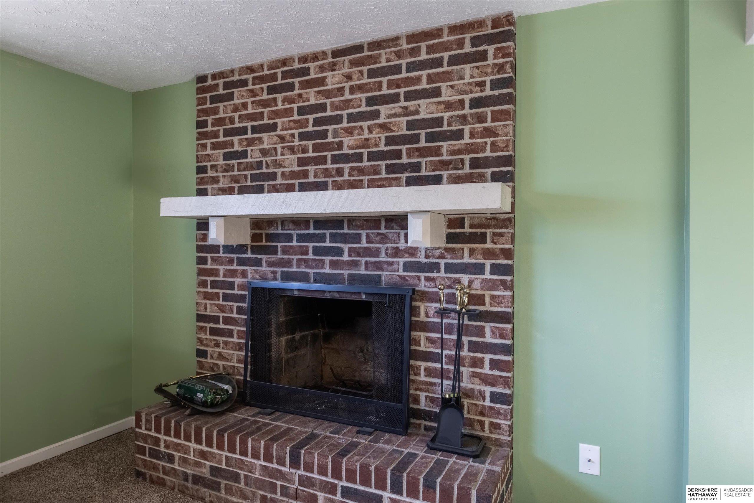 Omaha, Nebraska 68164, United States, 3 Bedrooms Bedrooms, ,3 BathroomsBathrooms,Residential,Active,12832