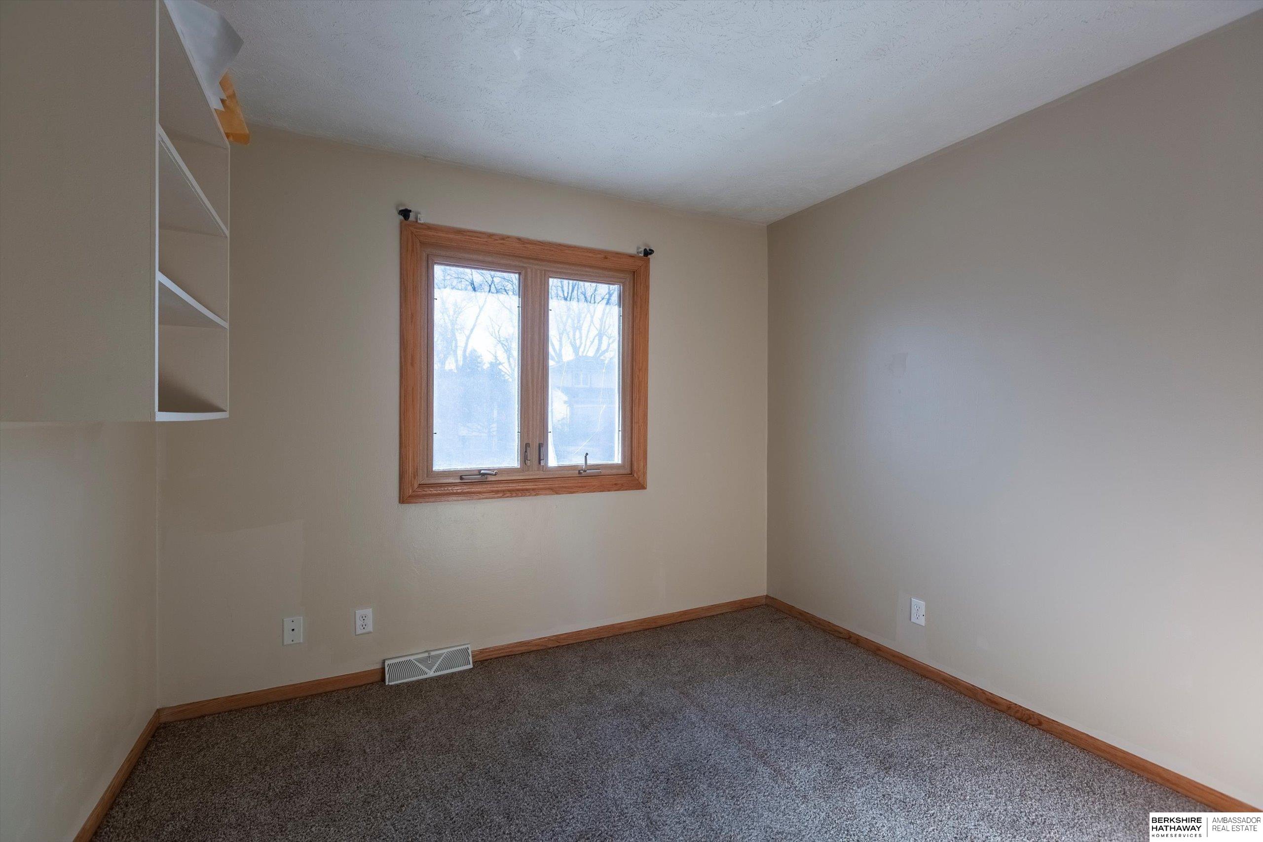 Omaha, Nebraska 68164, United States, 3 Bedrooms Bedrooms, ,3 BathroomsBathrooms,Residential,Active,12832