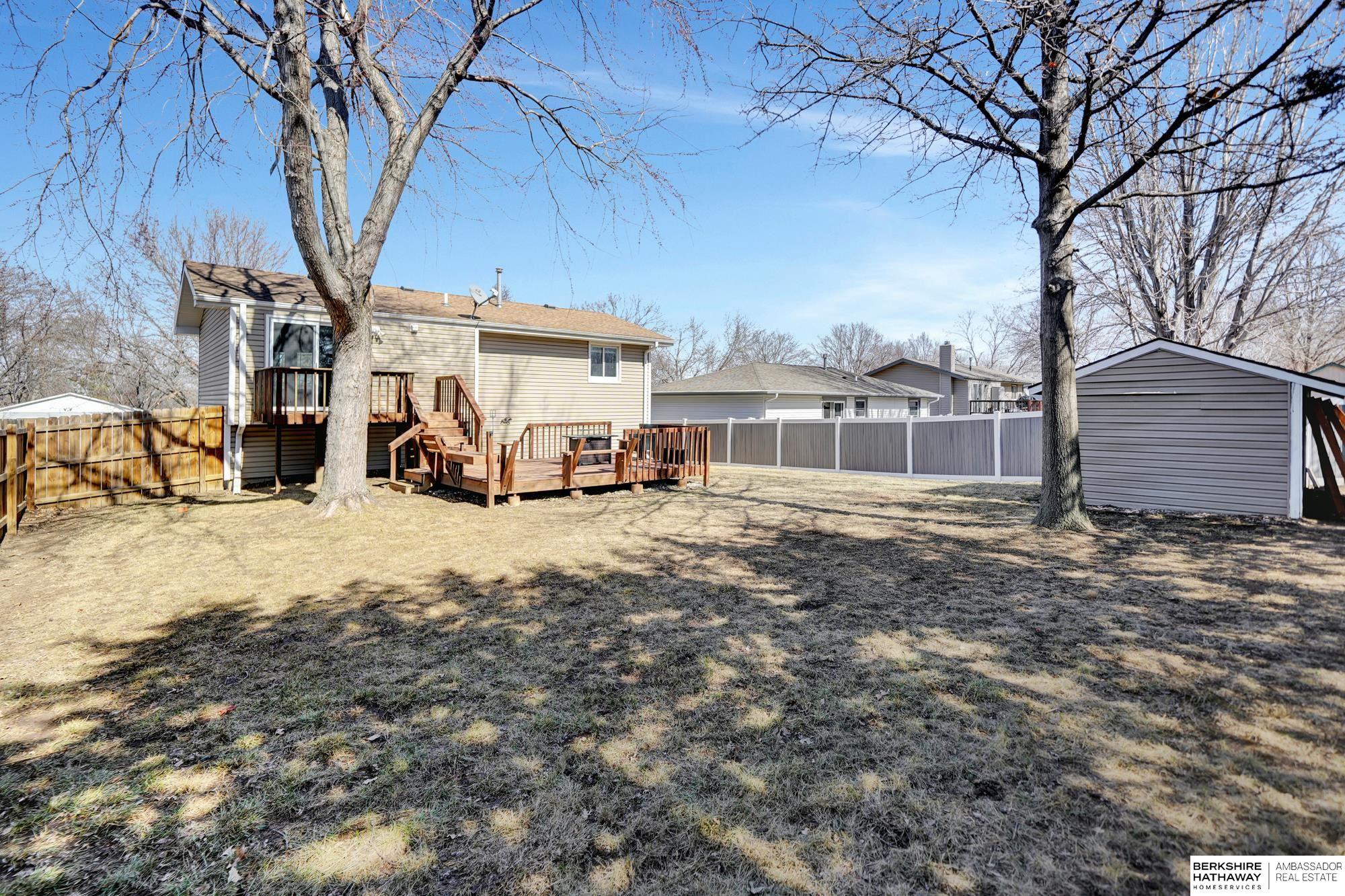 Lincoln, Nebraska 68522, United States, 3 Bedrooms Bedrooms, ,2 BathroomsBathrooms,Residential,Pending,87349