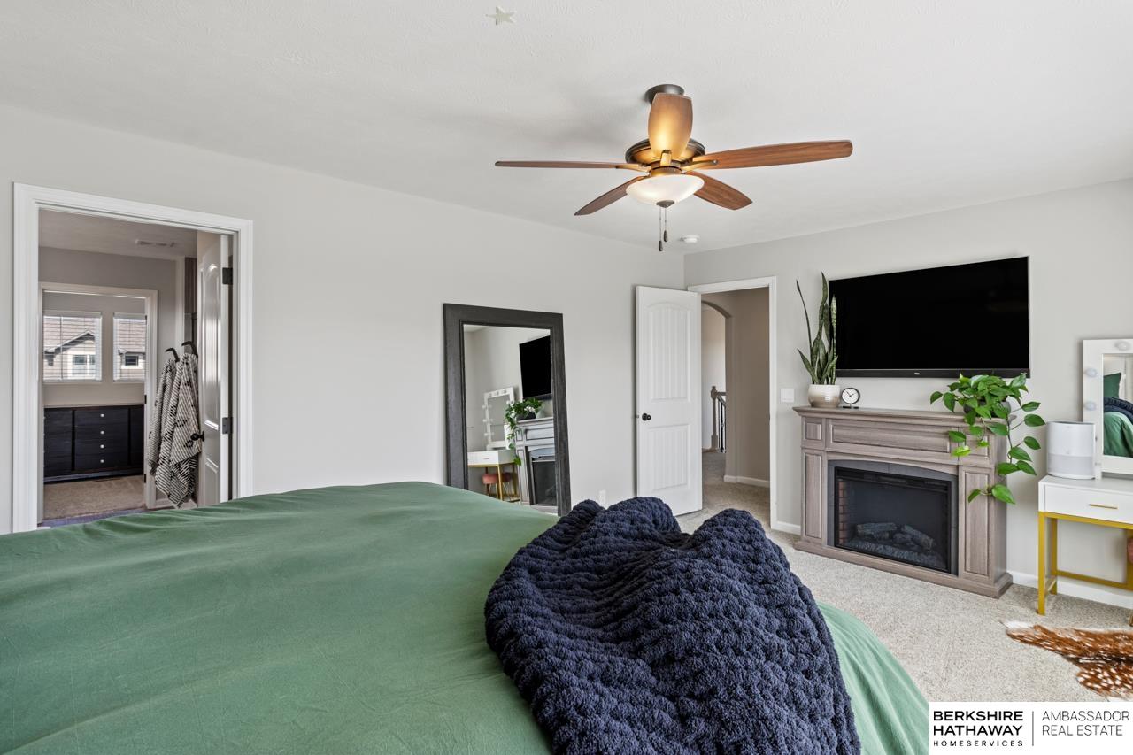 Bennington, Nebraska 68007, United States, 5 Bedrooms Bedrooms, ,4 BathroomsBathrooms,Residential,Active,106891