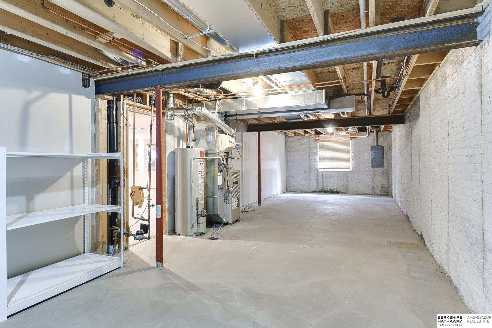 Omaha, Nebraska 68136, United States, 2 Bedrooms Bedrooms, ,3 BathroomsBathrooms,Residential,Pending,109925