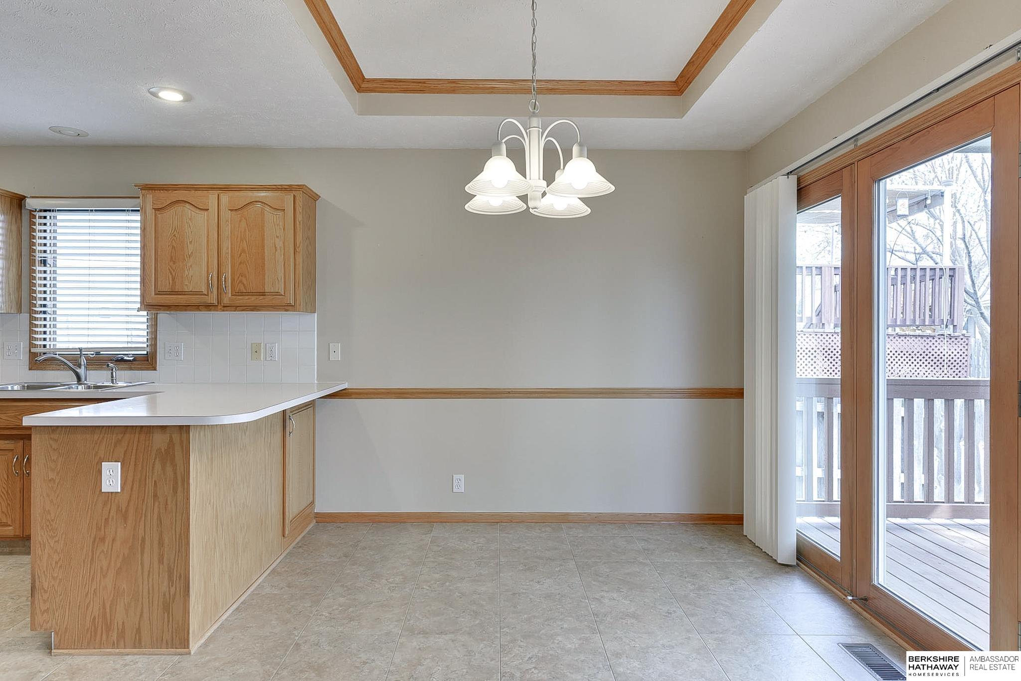 Omaha, Nebraska 68136, United States, 2 Bedrooms Bedrooms, ,3 BathroomsBathrooms,Residential,Pending,109925