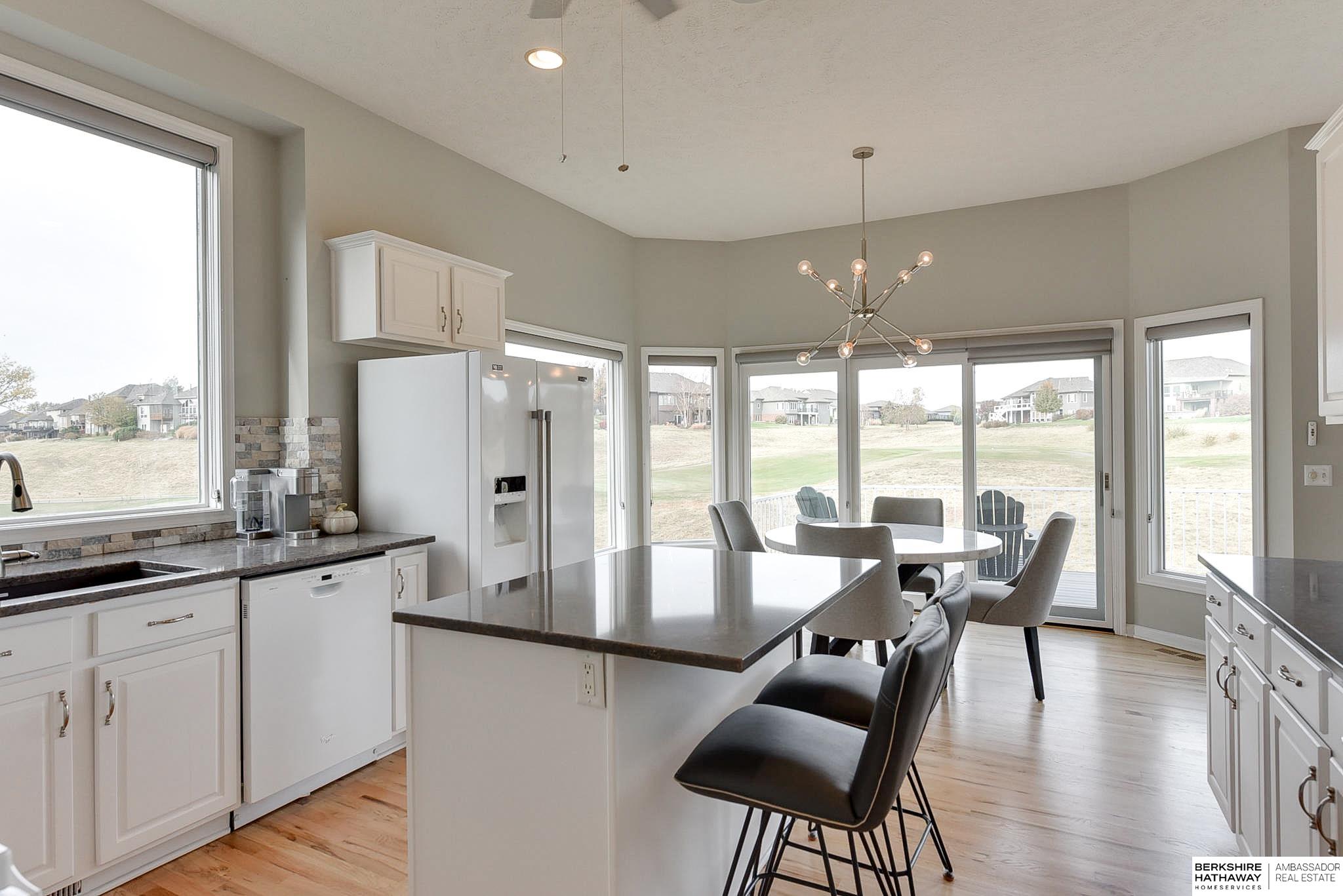 Omaha, Nebraska 68142, United States, 3 Bedrooms Bedrooms, ,3 BathroomsBathrooms,Residential,Pending,23344