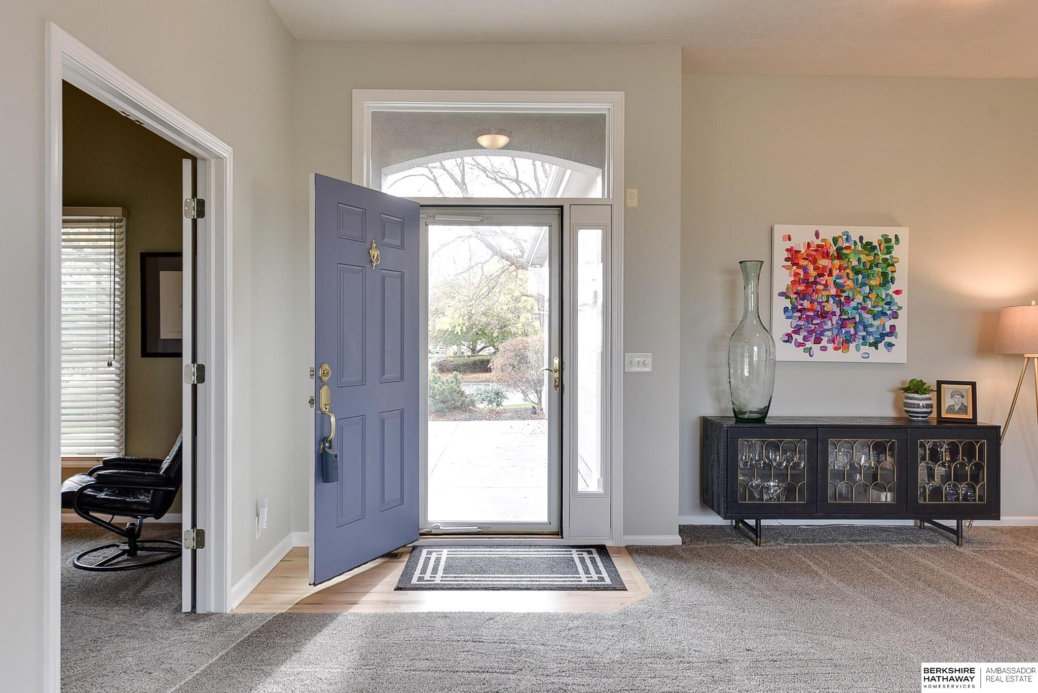 Omaha, Nebraska 68142, United States, 3 Bedrooms Bedrooms, ,3 BathroomsBathrooms,Residential,Pending,23344