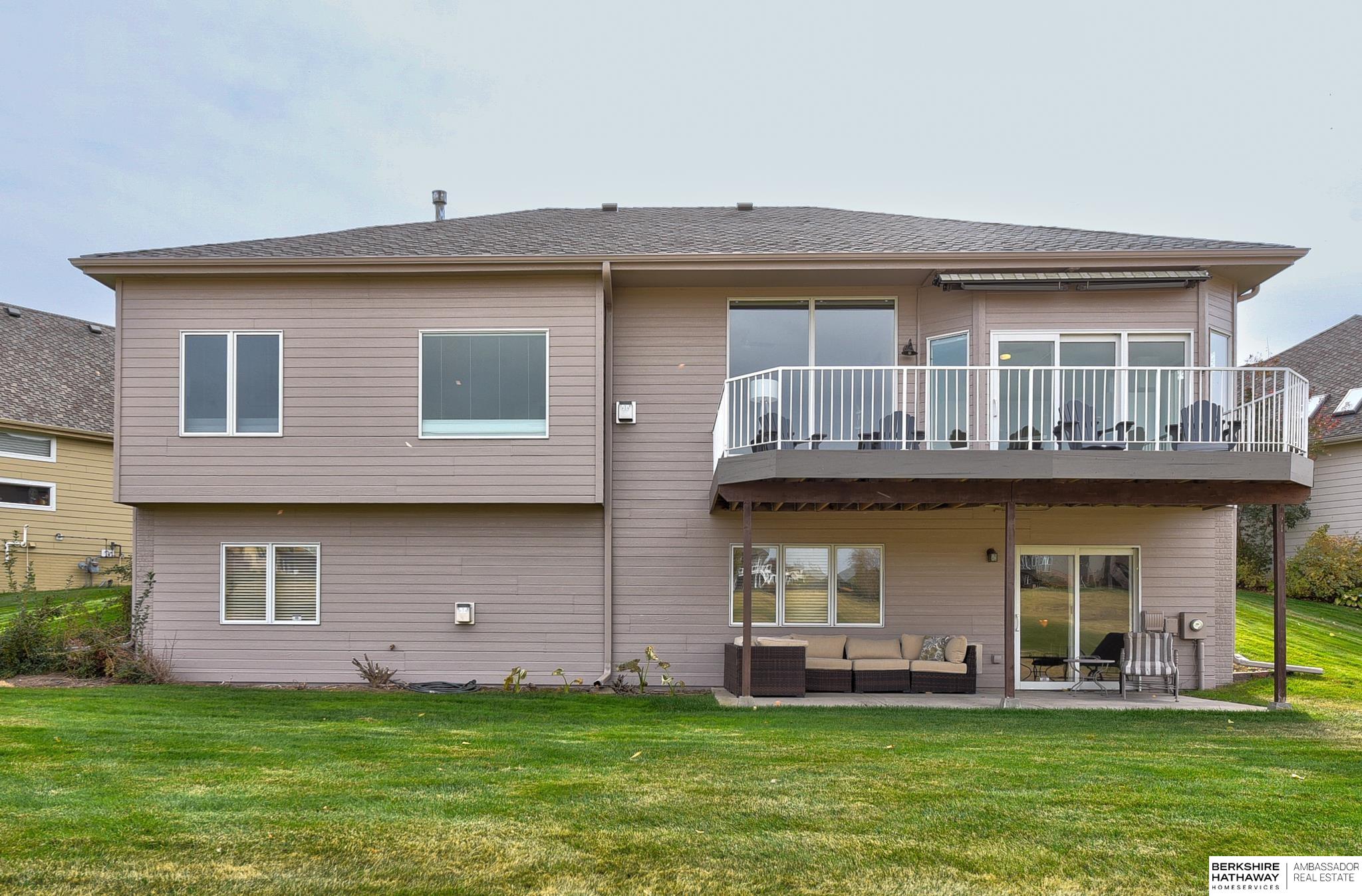 Omaha, Nebraska 68142, United States, 3 Bedrooms Bedrooms, ,3 BathroomsBathrooms,Residential,Pending,23344