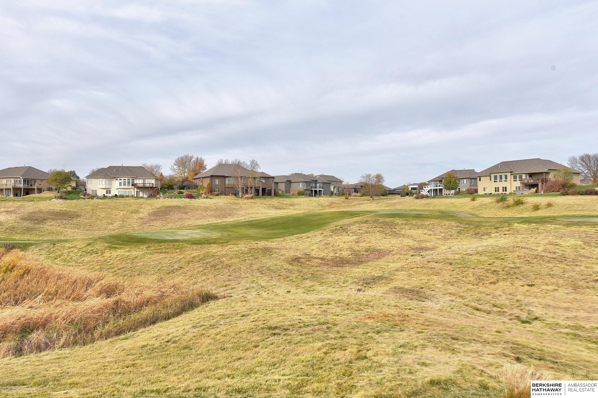 Omaha, Nebraska 68142, United States, 3 Bedrooms Bedrooms, ,3 BathroomsBathrooms,Residential,Pending,23344