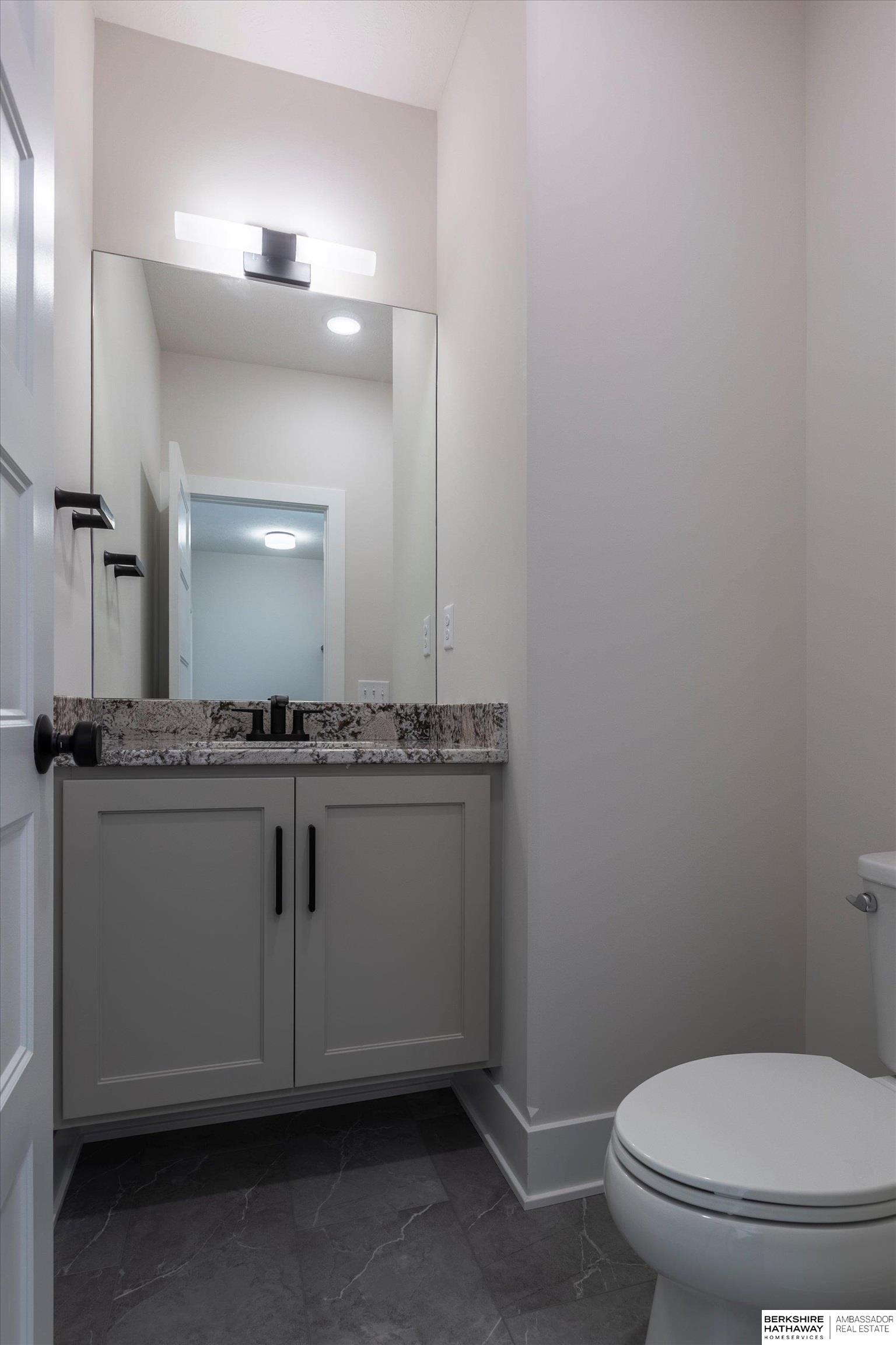 Gretna, Nebraska 68028, United States, 5 Bedrooms Bedrooms, ,4 BathroomsBathrooms,Residential,Active,22746