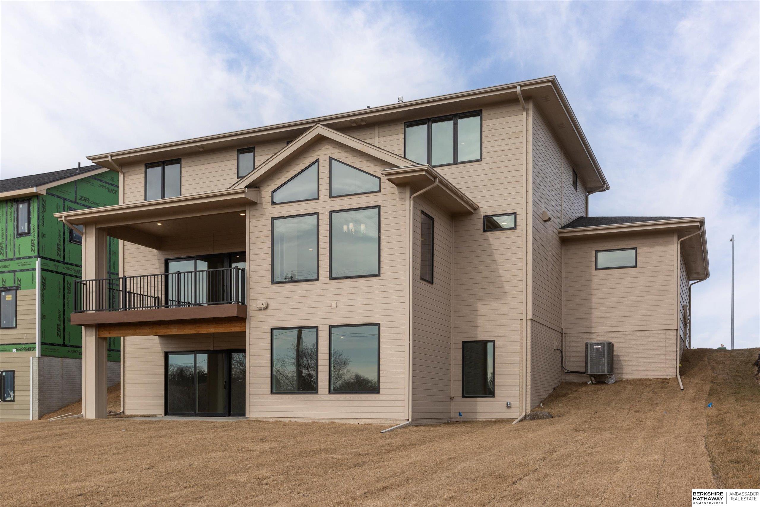 Gretna, Nebraska 68028, United States, 5 Bedrooms Bedrooms, ,4 BathroomsBathrooms,Residential,Active,22746