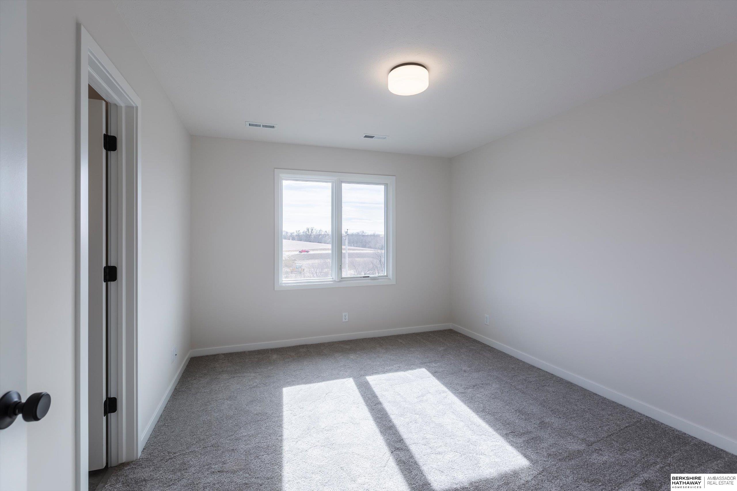 Gretna, Nebraska 68028, United States, 5 Bedrooms Bedrooms, ,4 BathroomsBathrooms,Residential,Active,22746