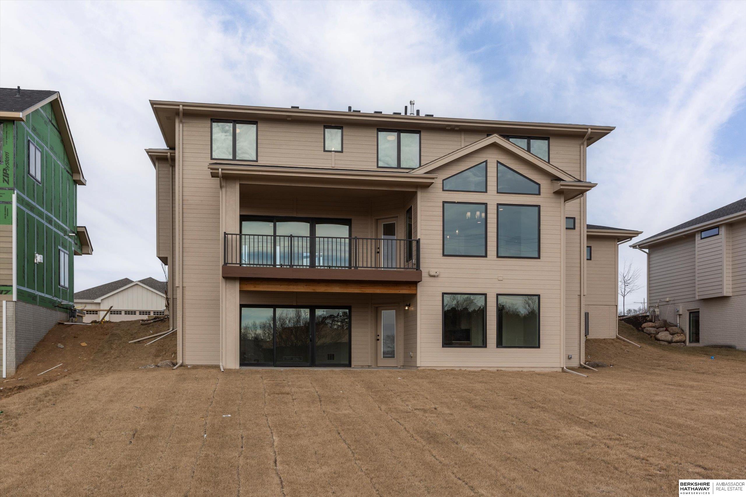 Gretna, Nebraska 68028, United States, 5 Bedrooms Bedrooms, ,4 BathroomsBathrooms,Residential,Active,22746