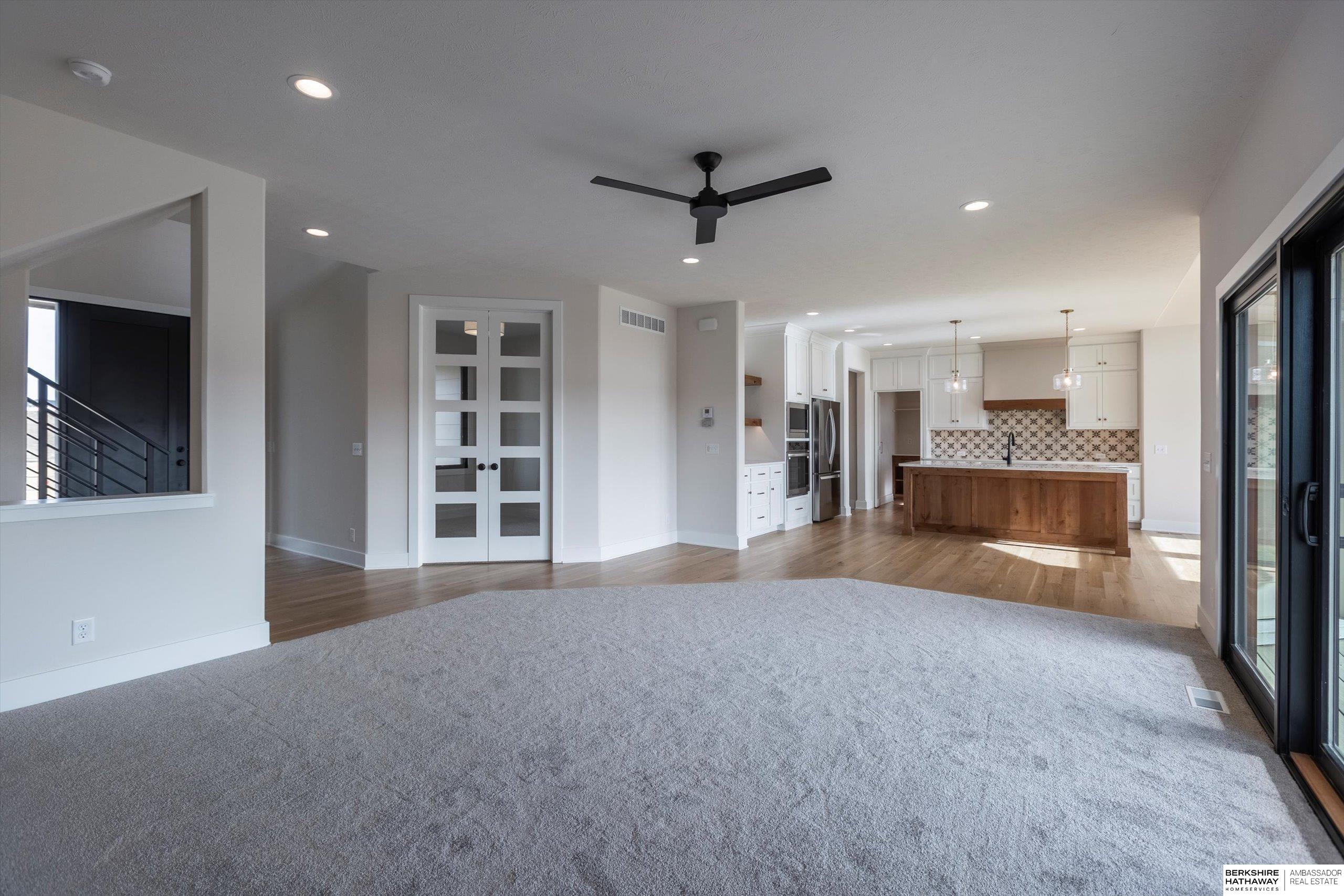 Gretna, Nebraska 68028, United States, 5 Bedrooms Bedrooms, ,4 BathroomsBathrooms,Residential,Active,22746