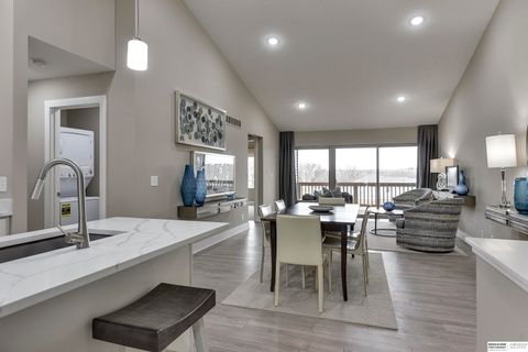 MLS: 22509370