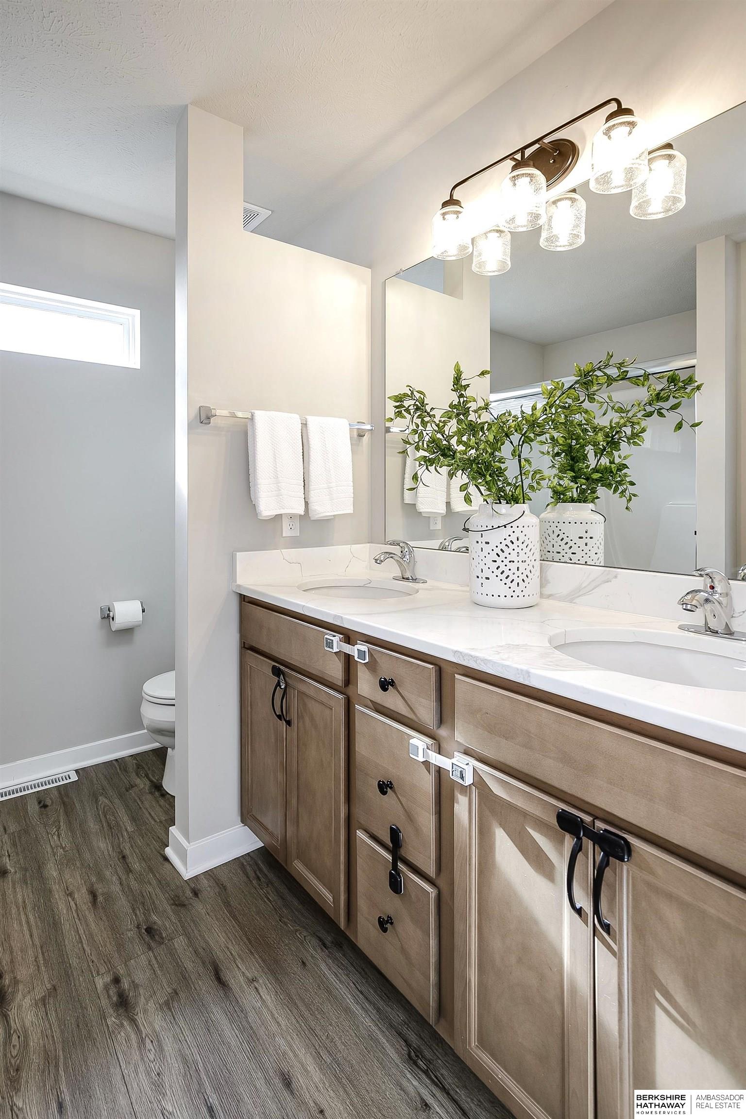 Gretna, Nebraska 68028, United States, 3 Bedrooms Bedrooms, ,3 BathroomsBathrooms,Residential,Active,7966