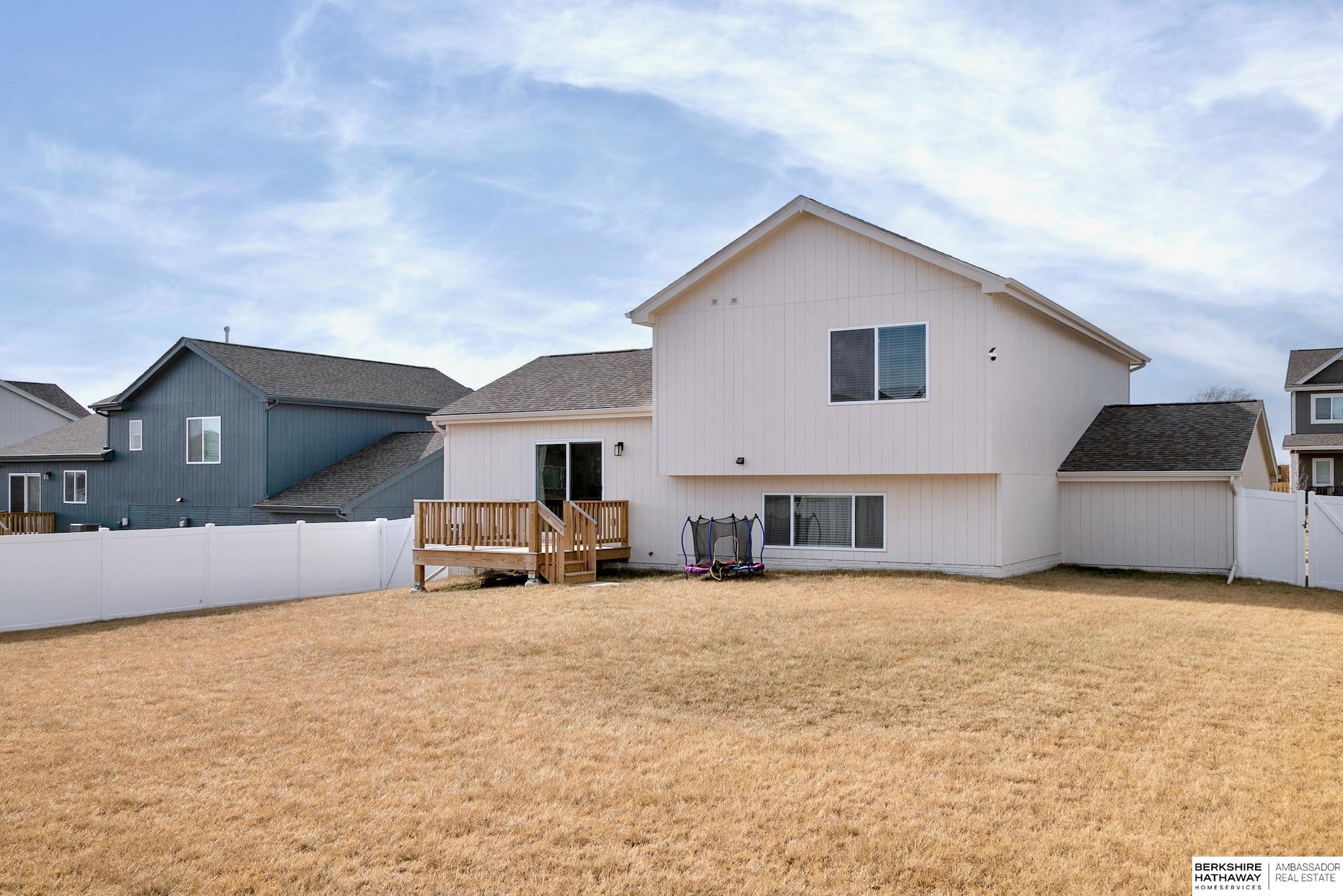 Gretna, Nebraska 68028, United States, 3 Bedrooms Bedrooms, ,3 BathroomsBathrooms,Residential,Active,7966