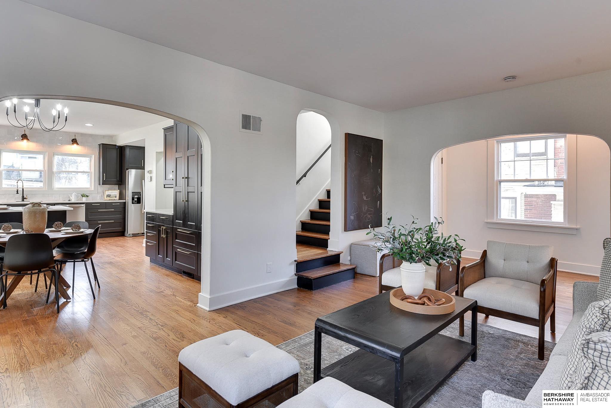 Omaha, Nebraska 68132, United States, 4 Bedrooms Bedrooms, ,4 BathroomsBathrooms,Residential,Pending,14566