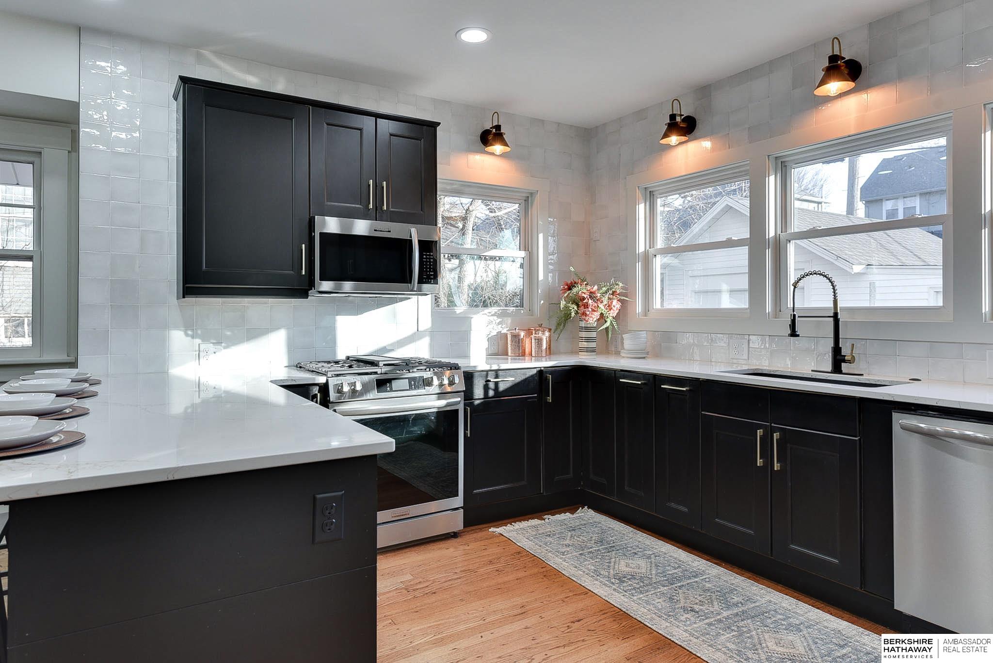 Omaha, Nebraska 68132, United States, 4 Bedrooms Bedrooms, ,4 BathroomsBathrooms,Residential,Pending,14566