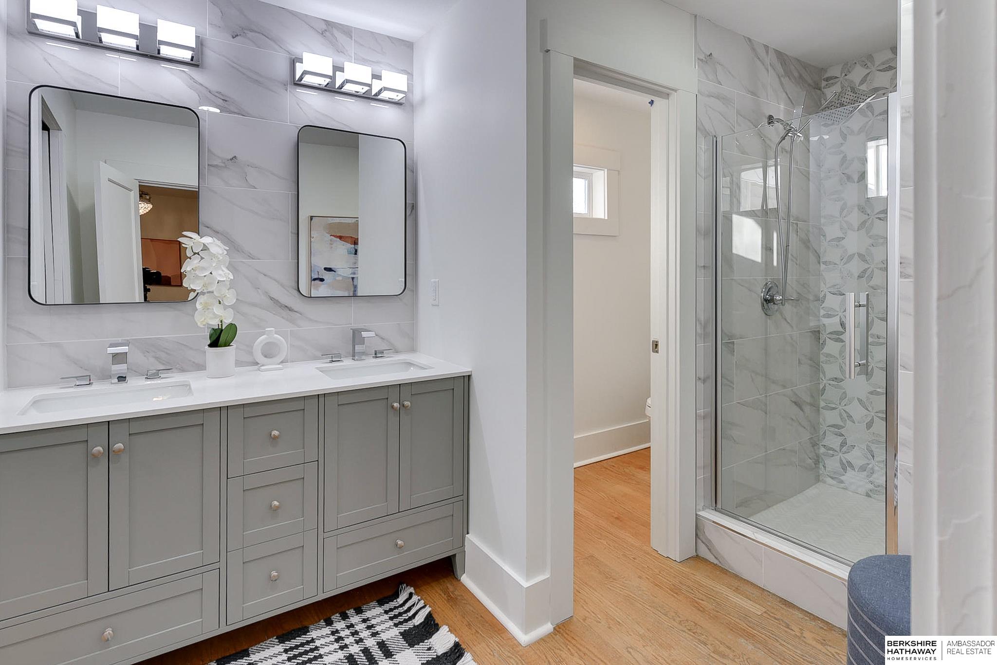 Omaha, Nebraska 68132, United States, 4 Bedrooms Bedrooms, ,4 BathroomsBathrooms,Residential,Pending,14566