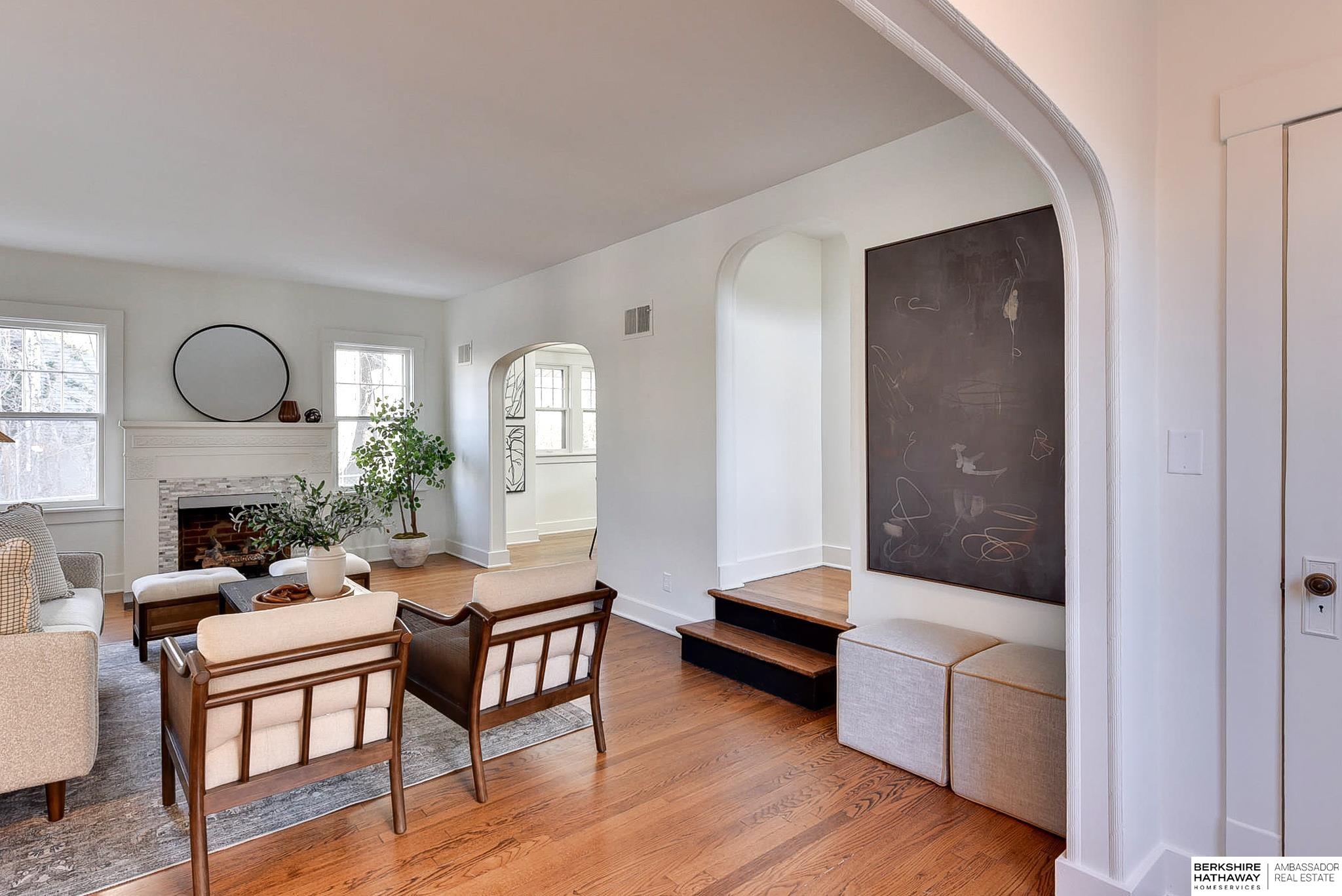 Omaha, Nebraska 68132, United States, 4 Bedrooms Bedrooms, ,4 BathroomsBathrooms,Residential,Pending,14566