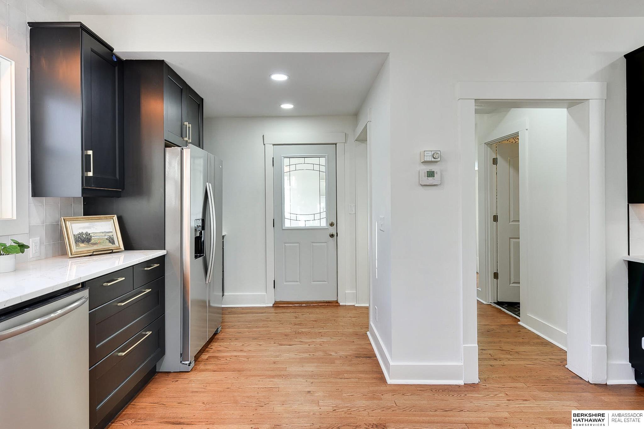 Omaha, Nebraska 68132, United States, 4 Bedrooms Bedrooms, ,4 BathroomsBathrooms,Residential,Pending,14566