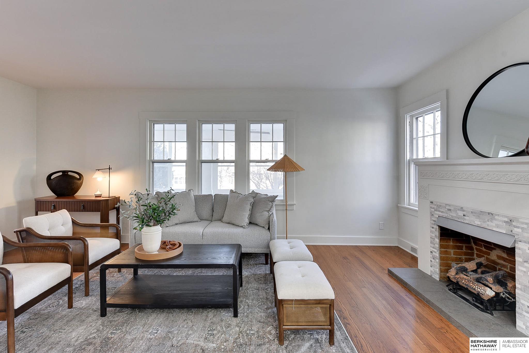 Omaha, Nebraska 68132, United States, 4 Bedrooms Bedrooms, ,4 BathroomsBathrooms,Residential,Pending,14566