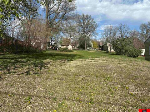 MLS: 22510598