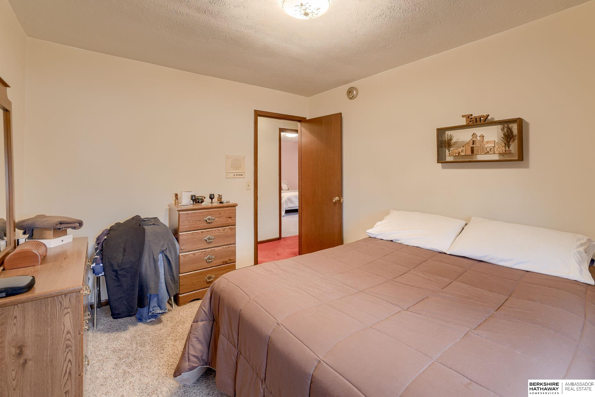 Bellevue, Nebraska 68147, United States, 3 Bedrooms Bedrooms, ,3 BathroomsBathrooms,Residential,Active,93854