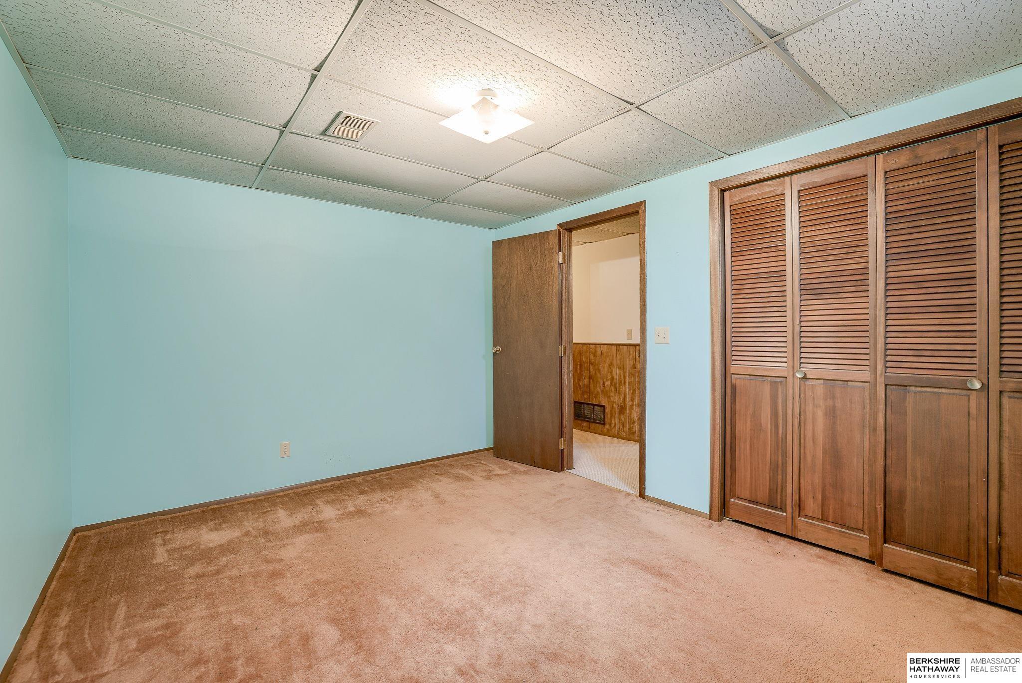 Bellevue, Nebraska 68147, United States, 3 Bedrooms Bedrooms, ,3 BathroomsBathrooms,Residential,Active,93854