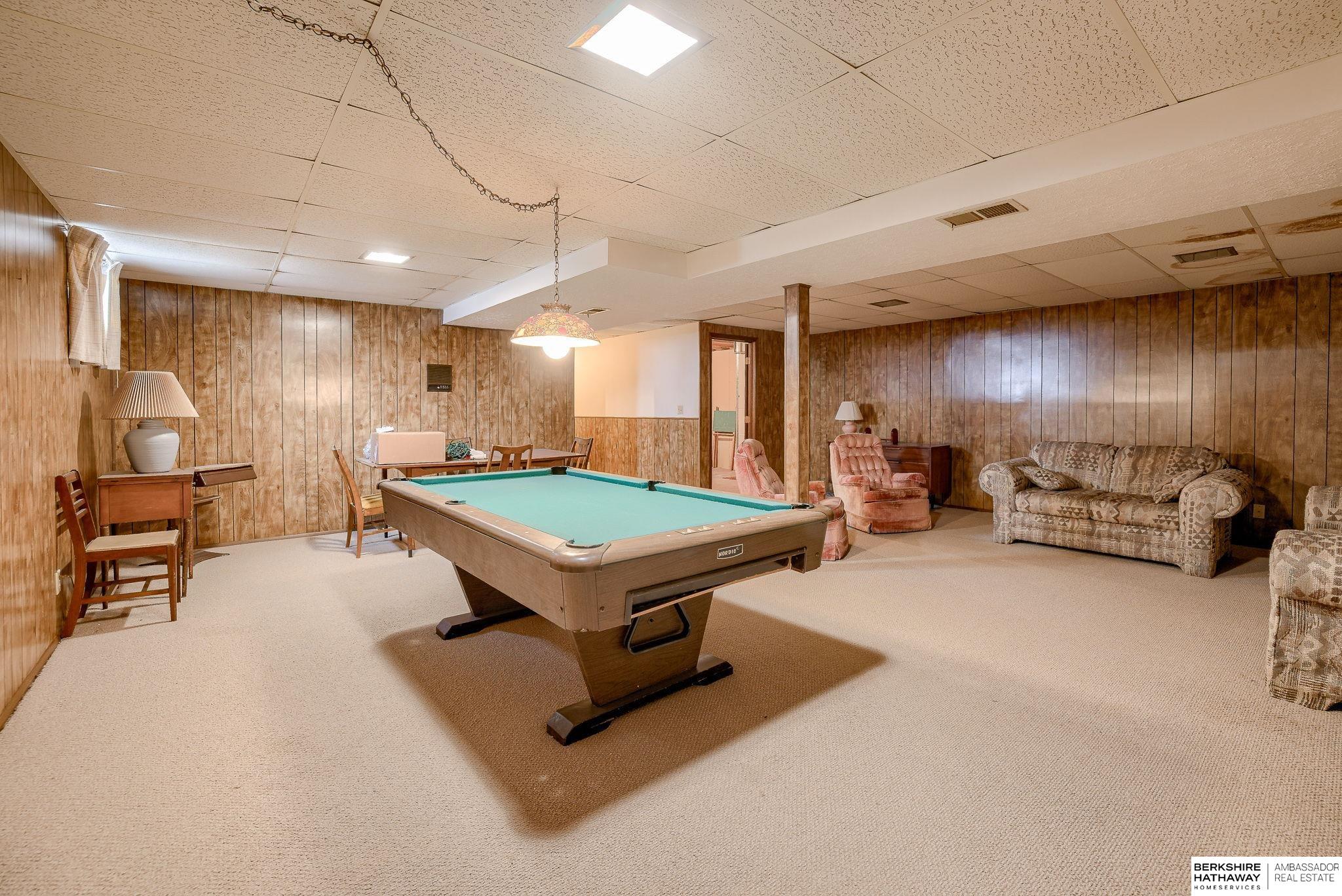 Bellevue, Nebraska 68147, United States, 3 Bedrooms Bedrooms, ,3 BathroomsBathrooms,Residential,Active,93854