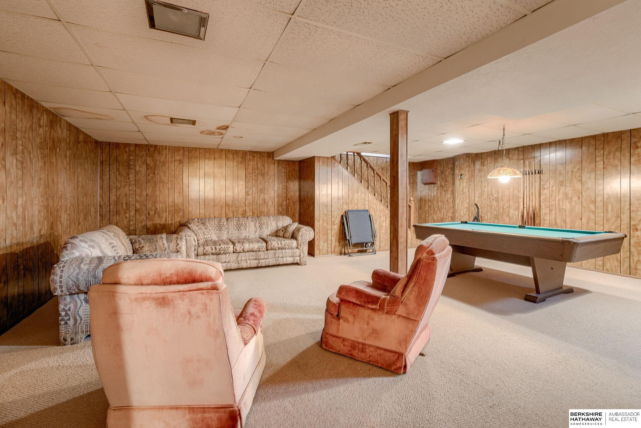 Bellevue, Nebraska 68147, United States, 3 Bedrooms Bedrooms, ,3 BathroomsBathrooms,Residential,Active,93854