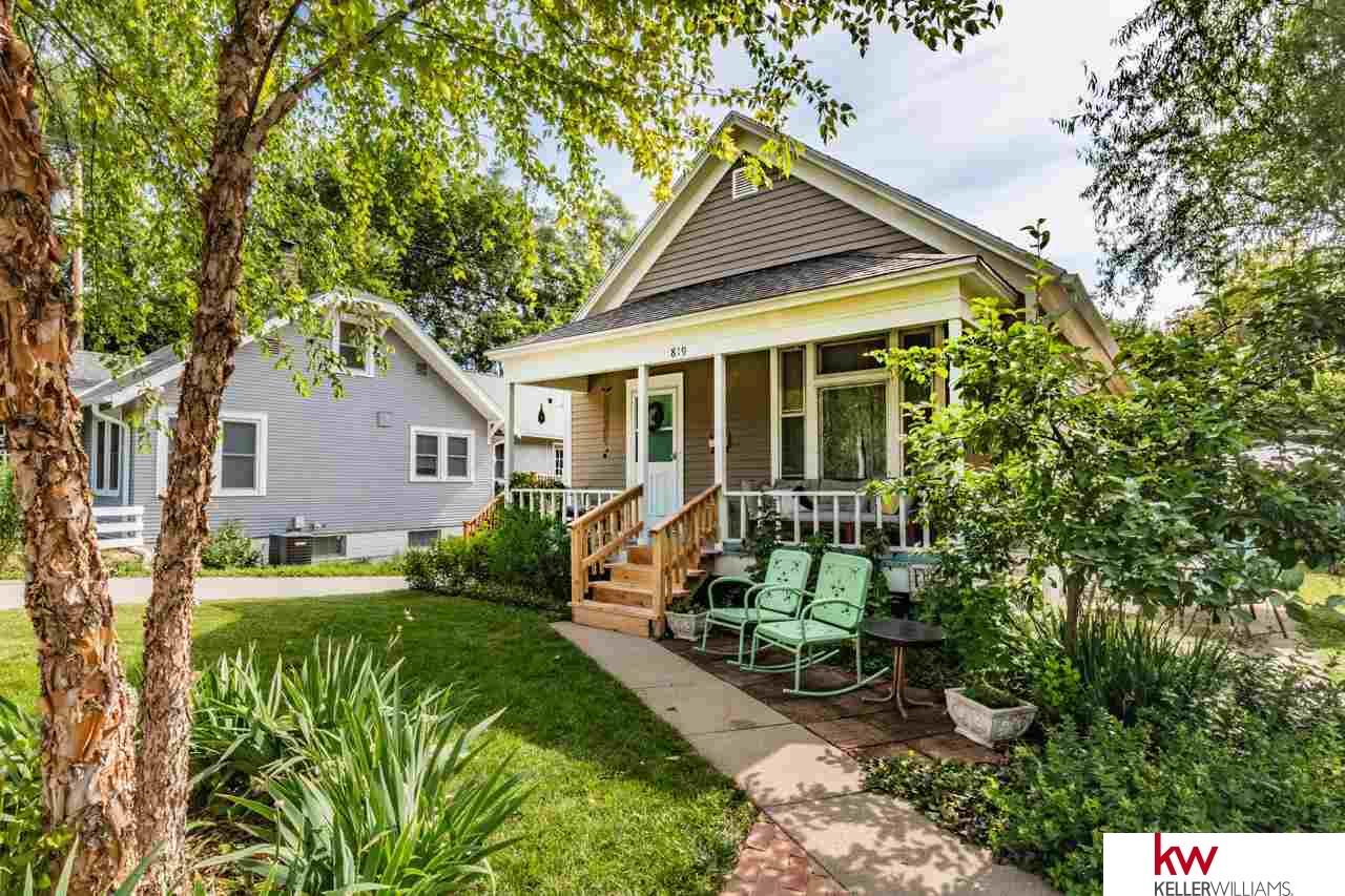 Photo 1 of 45 — 819 S 49th Avenue, Omaha, NE 68106