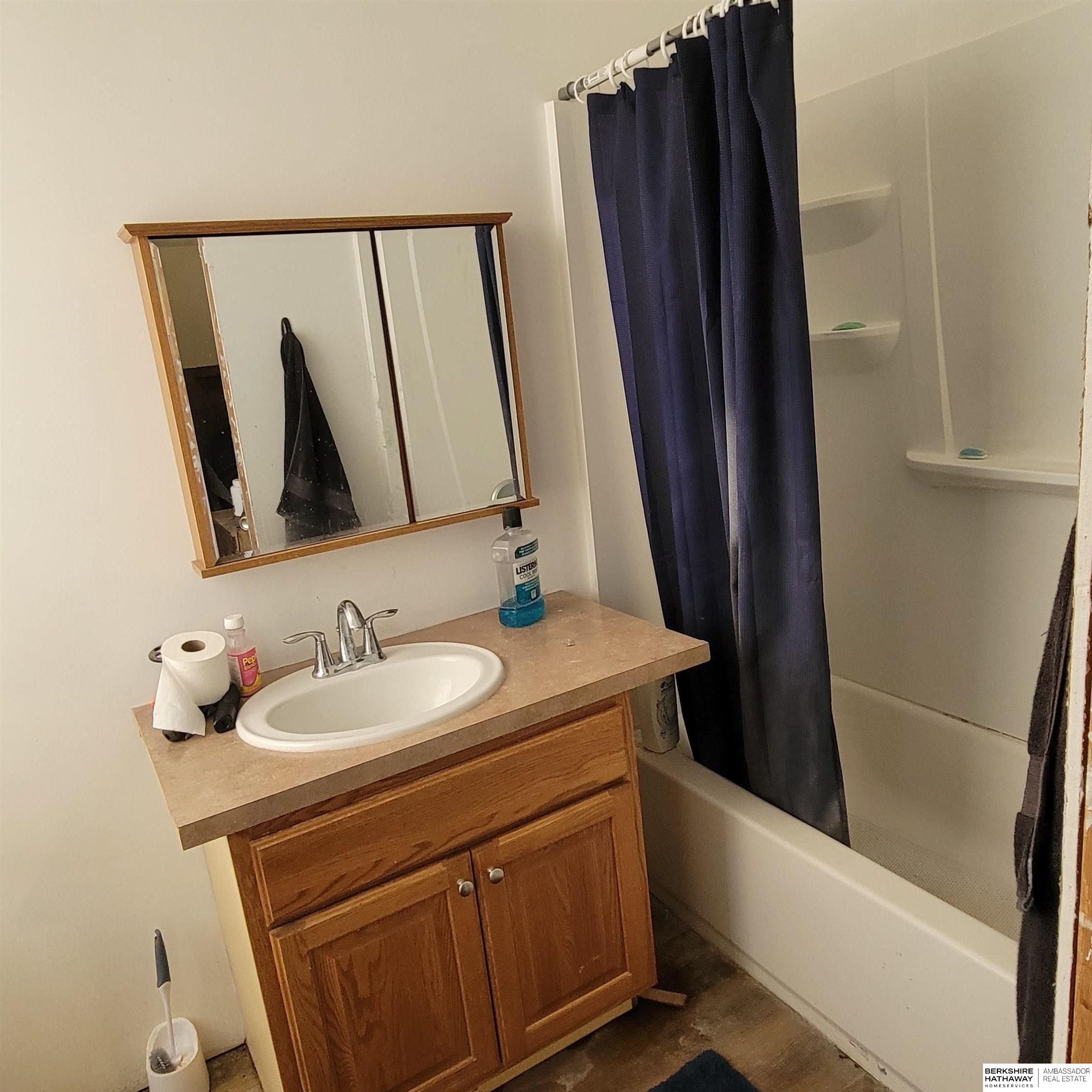 Beaver Crossing, Nebraska 68313, United States, 3 Bedrooms Bedrooms, ,2 BathroomsBathrooms,Residential,Active,81922