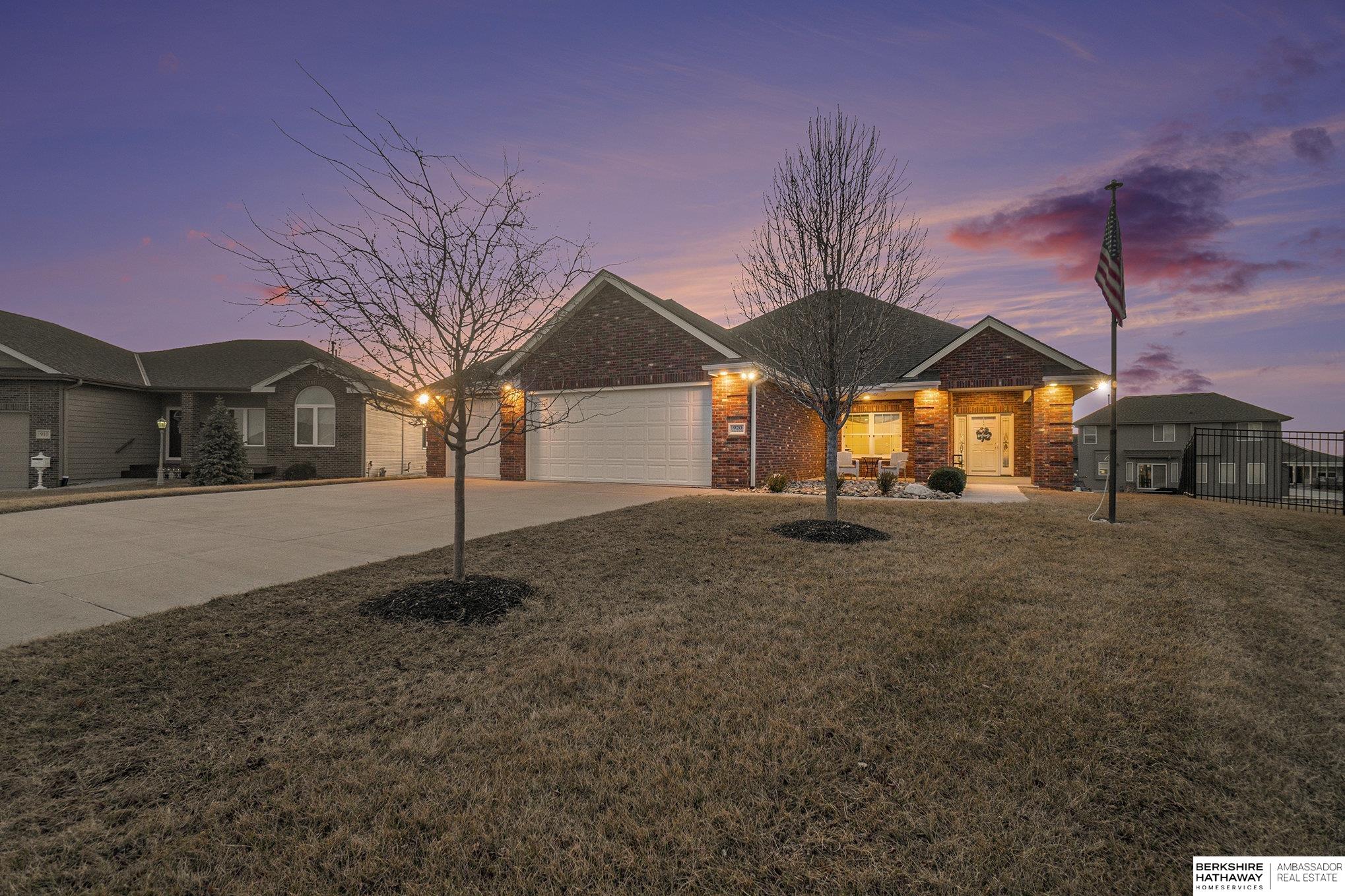 Springfield, Nebraska 68059, United States, 4 Bedrooms Bedrooms, ,3 BathroomsBathrooms,Residential,Active,98020