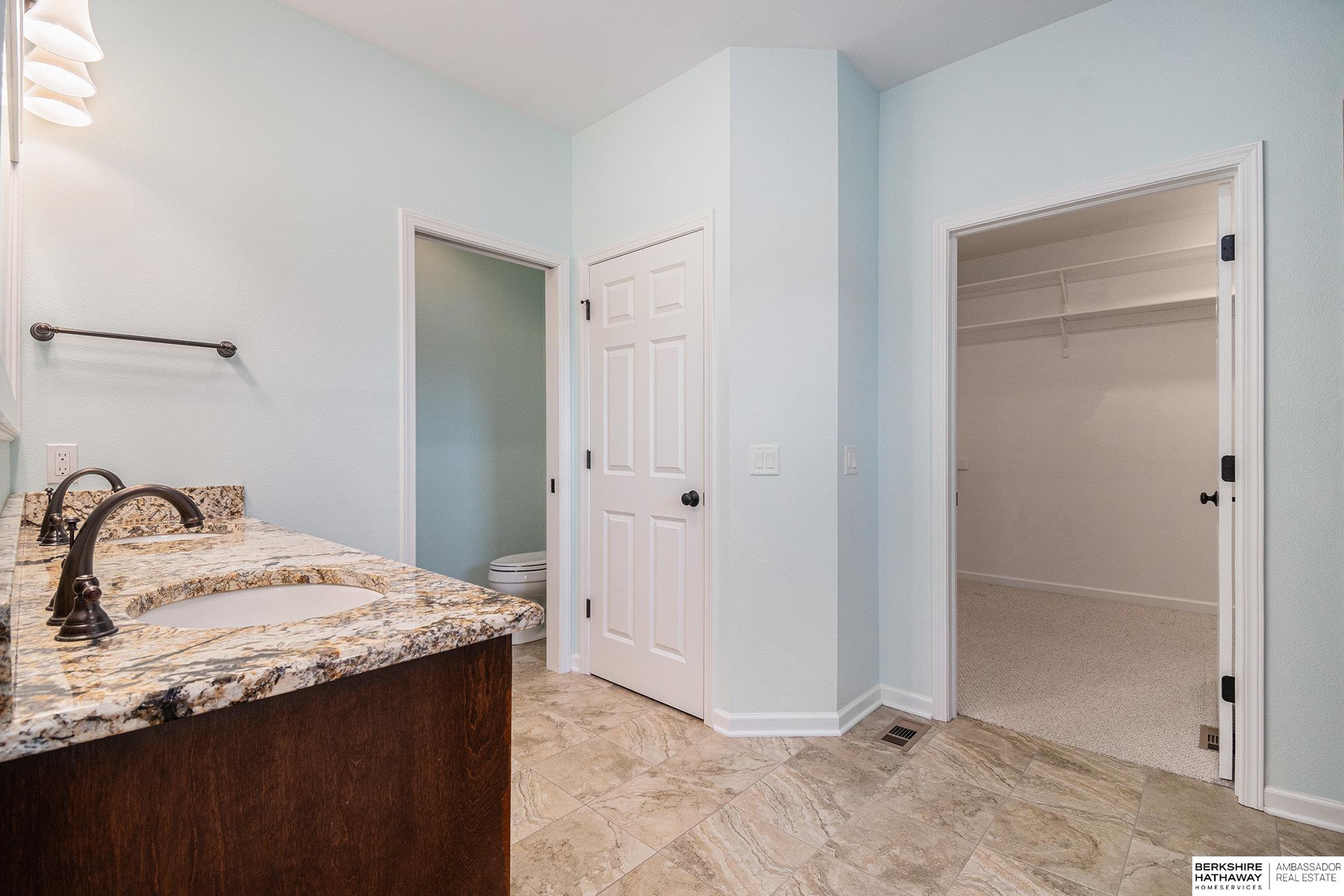 Springfield, Nebraska 68059, United States, 4 Bedrooms Bedrooms, ,3 BathroomsBathrooms,Residential,Active,98020