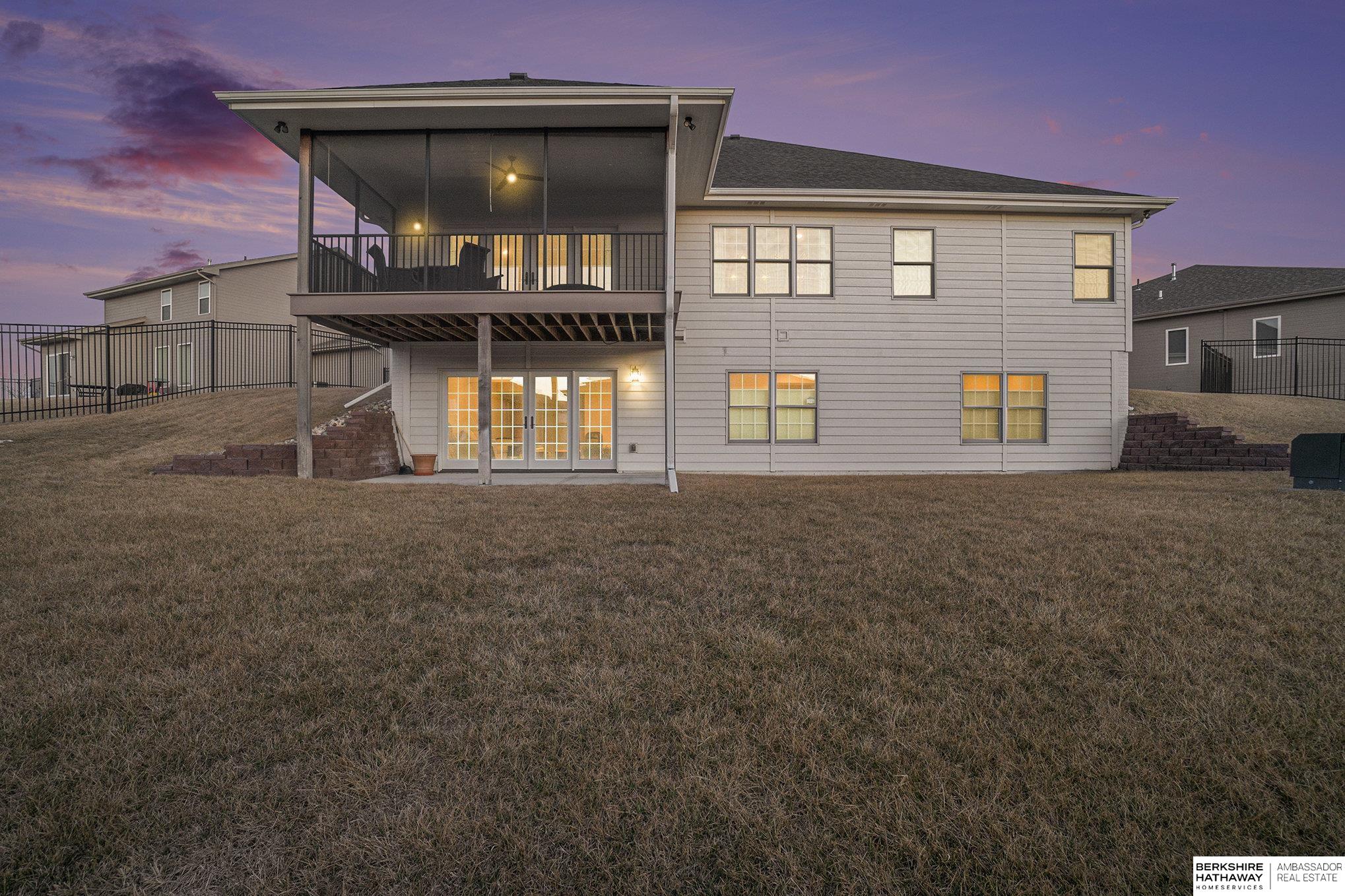 Springfield, Nebraska 68059, United States, 4 Bedrooms Bedrooms, ,3 BathroomsBathrooms,Residential,Active,98020