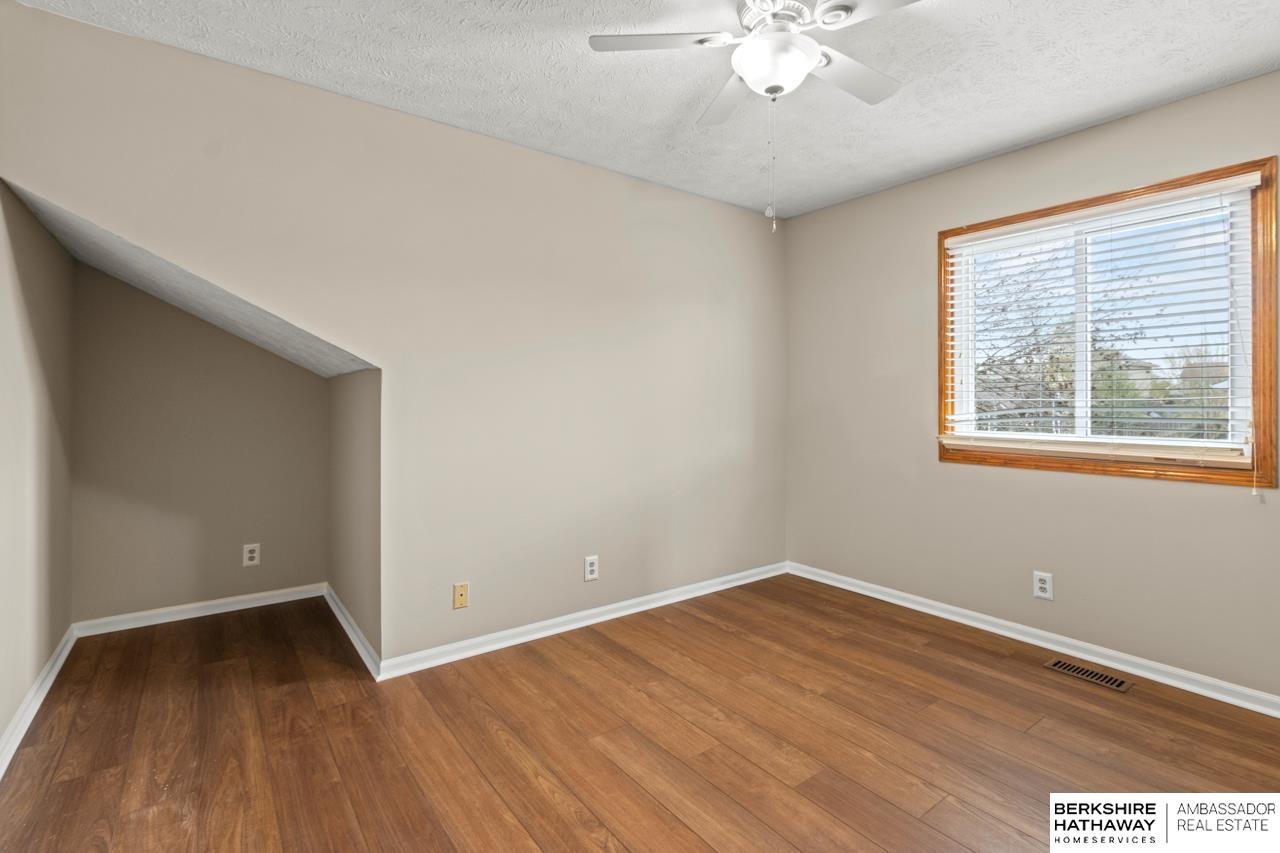 Papillion, Nebraska 68046, United States, 3 Bedrooms Bedrooms, ,3 BathroomsBathrooms,Residential,Pending,115653