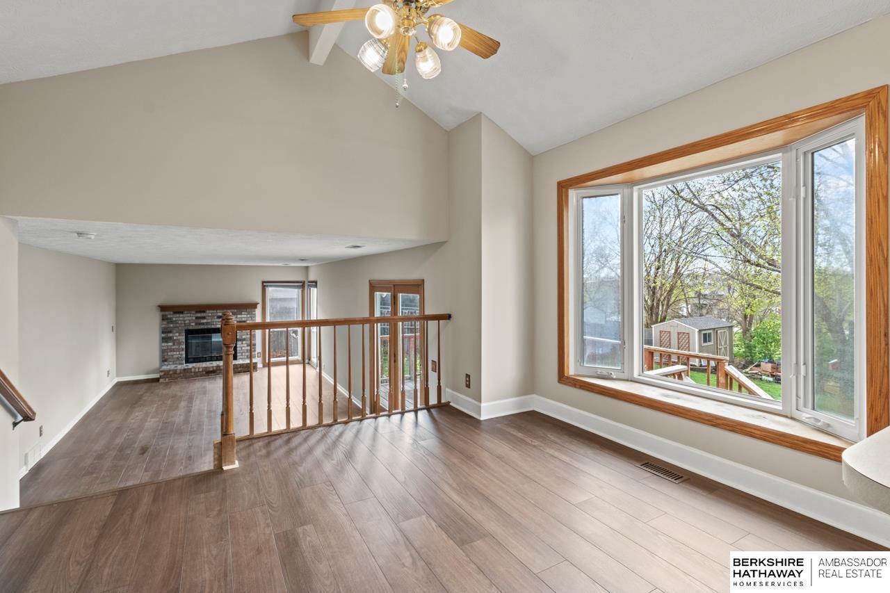 Papillion, Nebraska 68046, United States, 3 Bedrooms Bedrooms, ,3 BathroomsBathrooms,Residential,Pending,115653