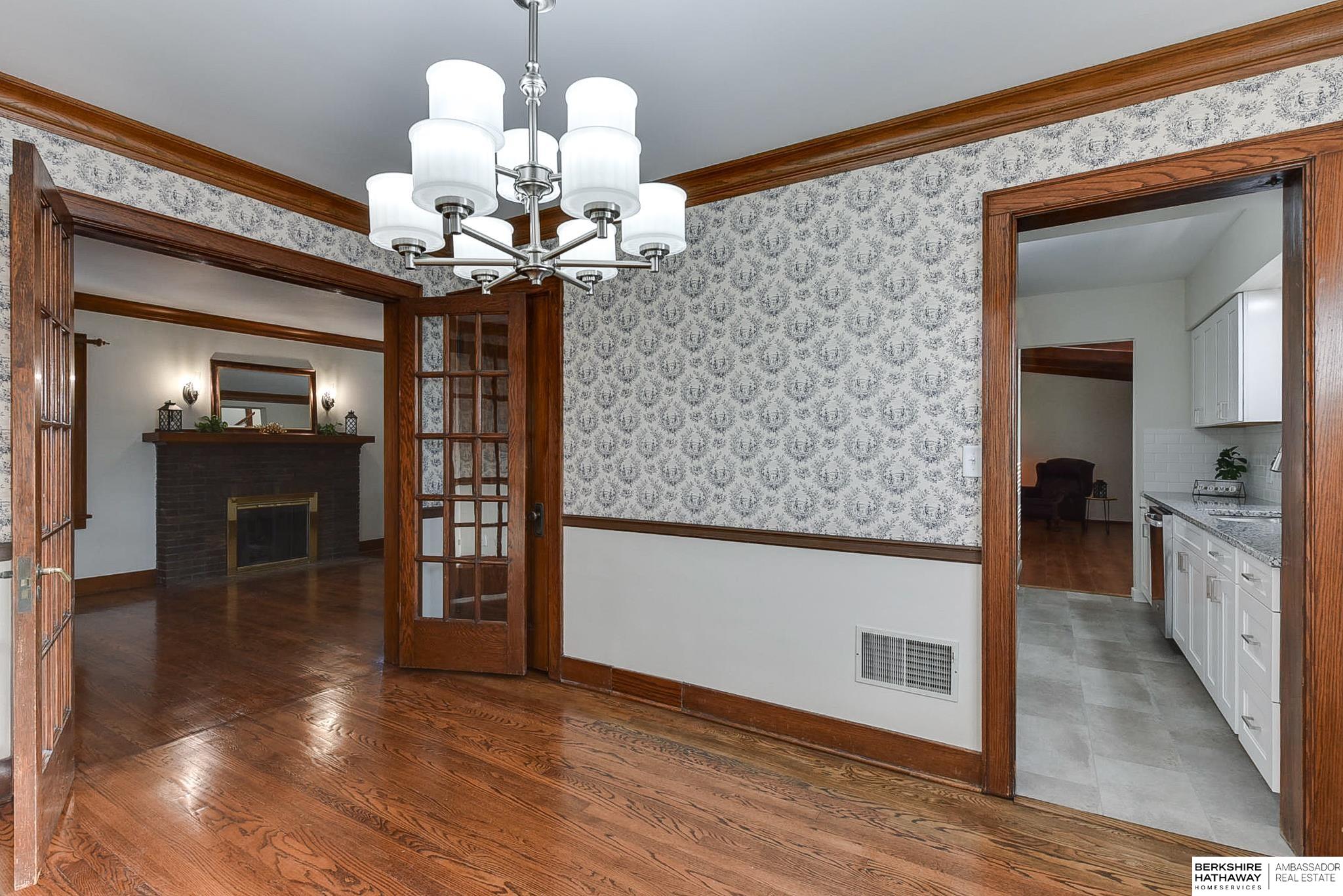 Omaha, Nebraska 68106, United States, 4 Bedrooms Bedrooms, ,3 BathroomsBathrooms,Residential,Active,13375