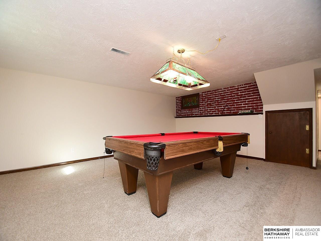 Omaha, Nebraska 68106, United States, 4 Bedrooms Bedrooms, ,3 BathroomsBathrooms,Residential,Active,13375