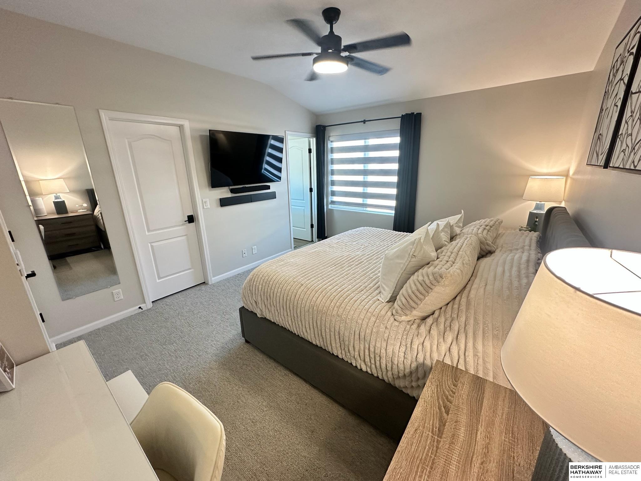 Omaha, Nebraska 68135, United States, 3 Bedrooms Bedrooms, ,2 BathroomsBathrooms,Residential,Pending,13873