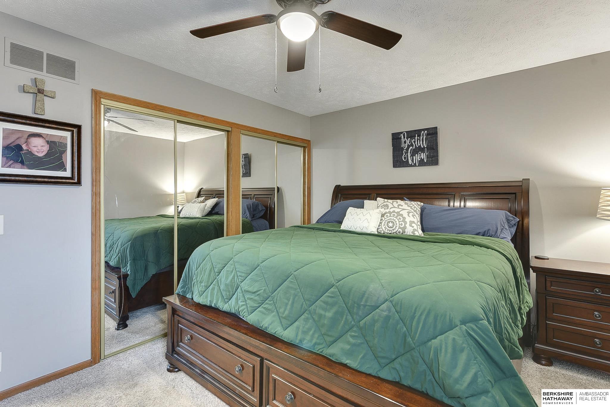 Omaha, Nebraska 68137, United States, 4 Bedrooms Bedrooms, ,2 BathroomsBathrooms,Residential,Pending,114113