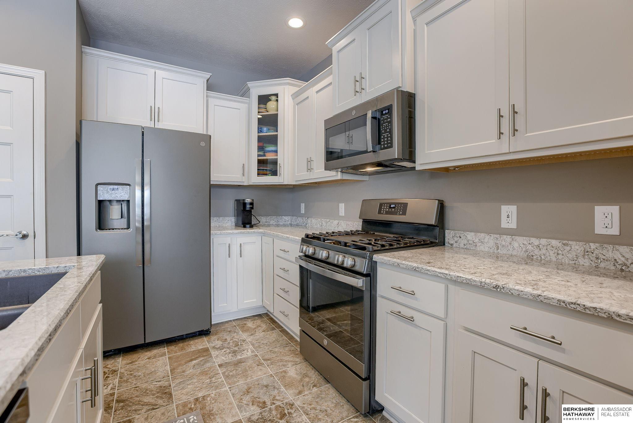 Omaha, Nebraska 68136, United States, 2 Bedrooms Bedrooms, ,2 BathroomsBathrooms,Residential,Active,3408