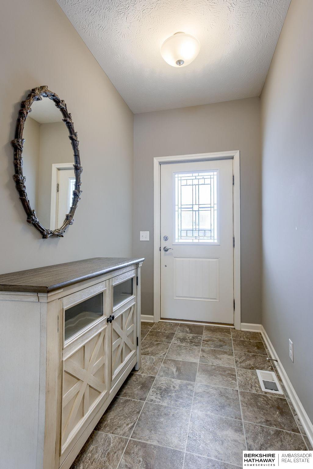 Omaha, Nebraska 68136, United States, 2 Bedrooms Bedrooms, ,2 BathroomsBathrooms,Residential,Active,3408