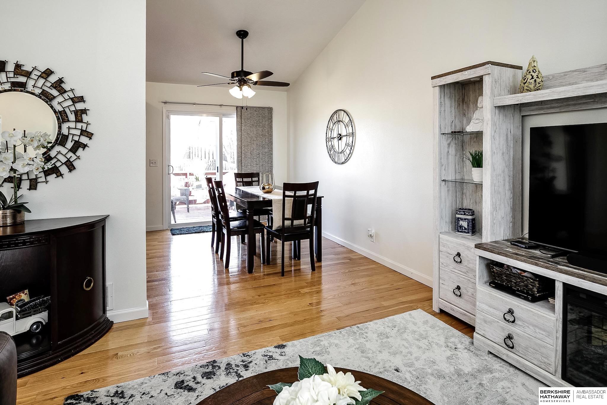 Omaha, Nebraska 68116, United States, 3 Bedrooms Bedrooms, ,2 BathroomsBathrooms,Residential,Active,85412