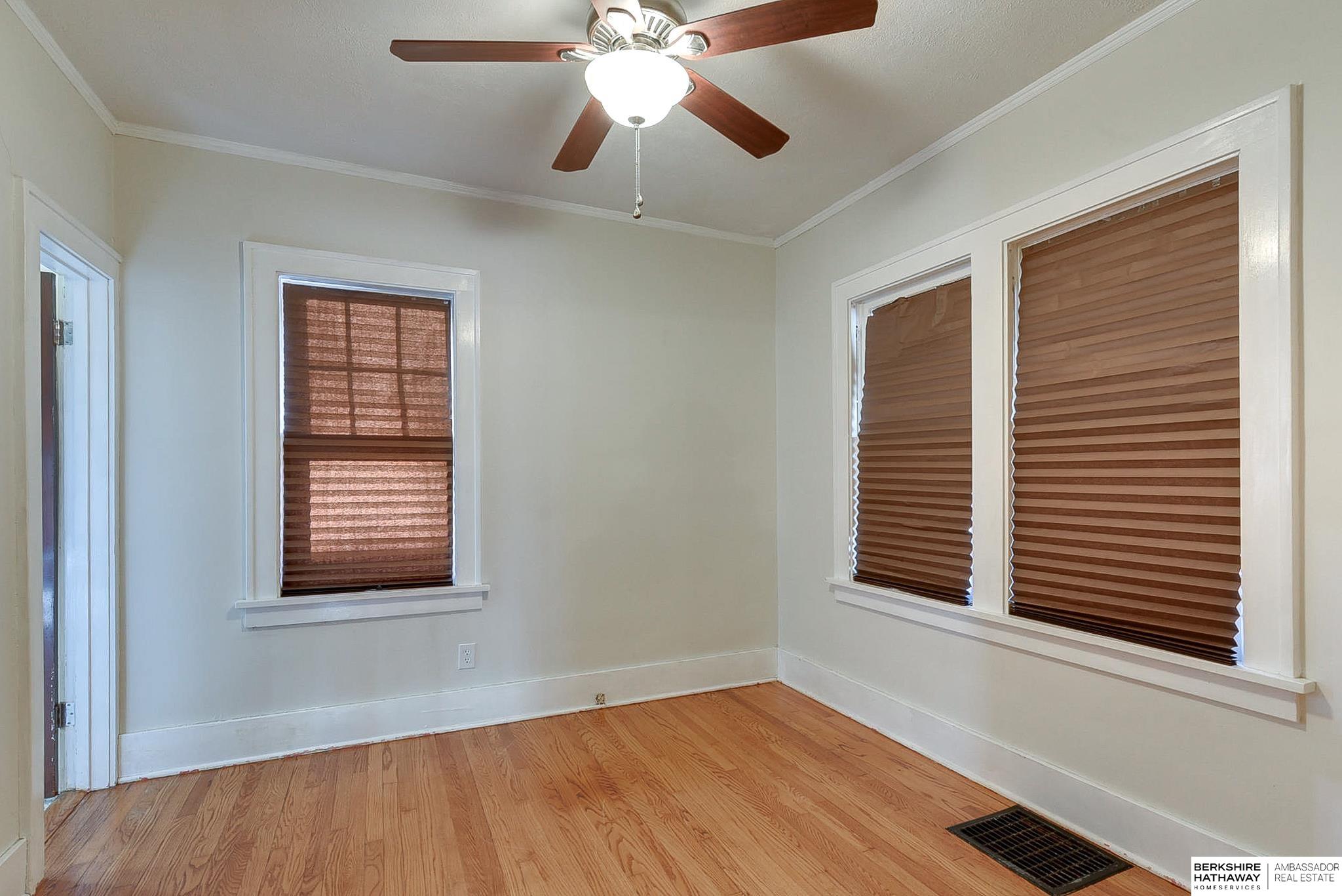 Omaha, Nebraska 68104, United States, 2 Bedrooms Bedrooms, ,2 BathroomsBathrooms,Residential,Pending,17669