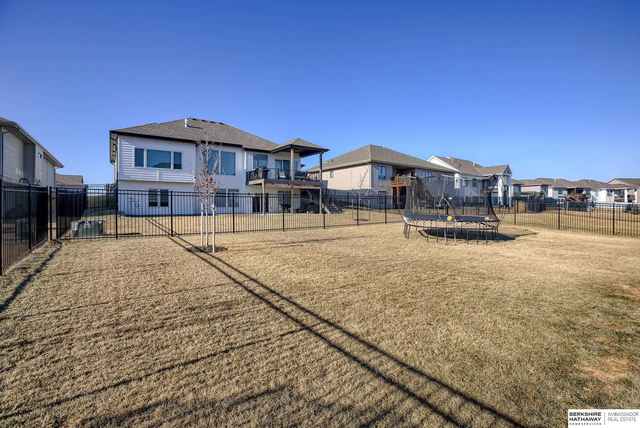 Elkhorn, Nebraska 68022, United States, 5 Bedrooms Bedrooms, ,5 BathroomsBathrooms,Residential,Active,8360