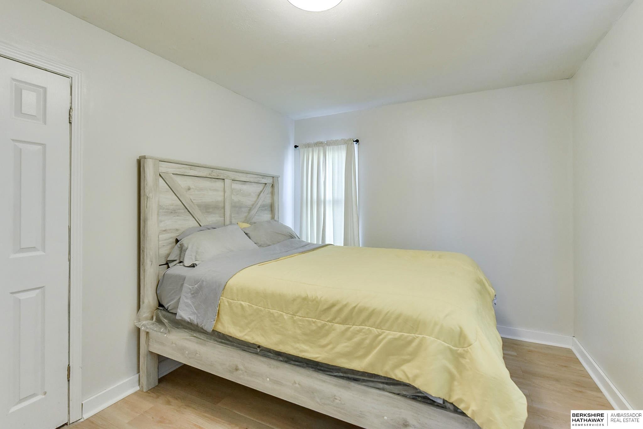 Omaha, Nebraska 68111, United States, 3 Bedrooms Bedrooms, ,1 BathroomBathrooms,Residential,Pending,23004