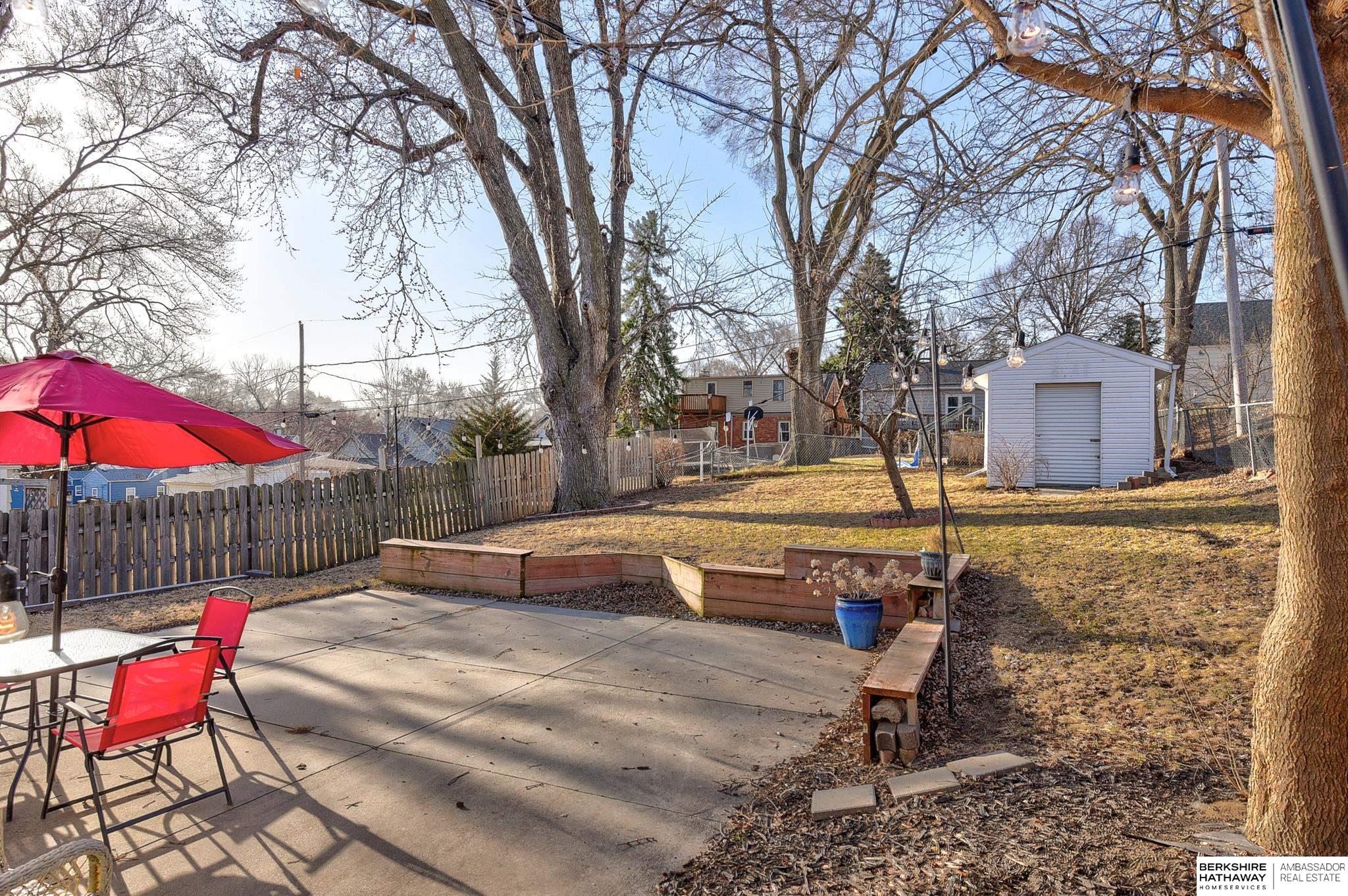 Omaha, Nebraska 68104, United States, 2 Bedrooms Bedrooms, ,1 BathroomBathrooms,Residential,Pending,94871