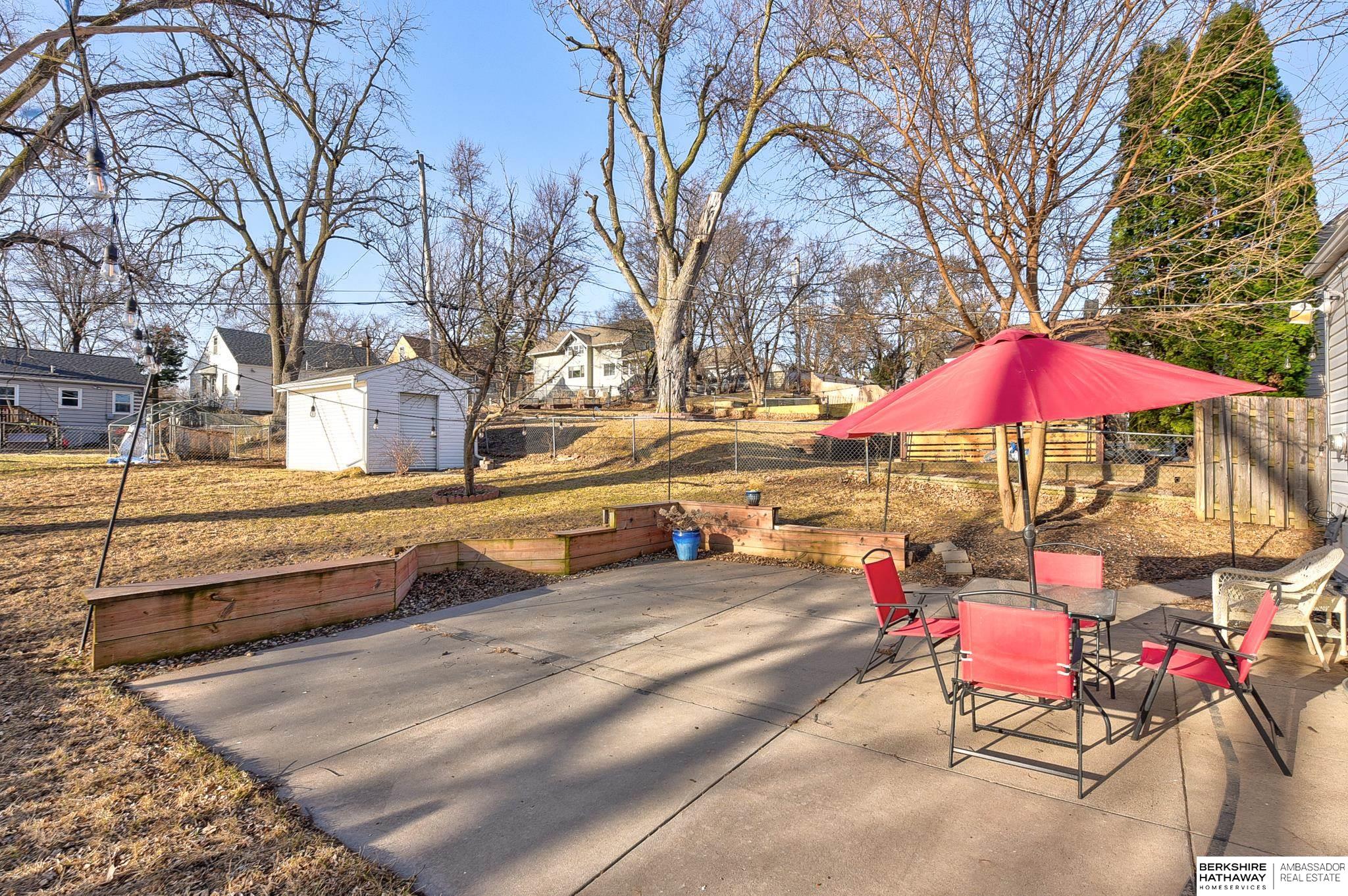 Omaha, Nebraska 68104, United States, 2 Bedrooms Bedrooms, ,1 BathroomBathrooms,Residential,Pending,94871